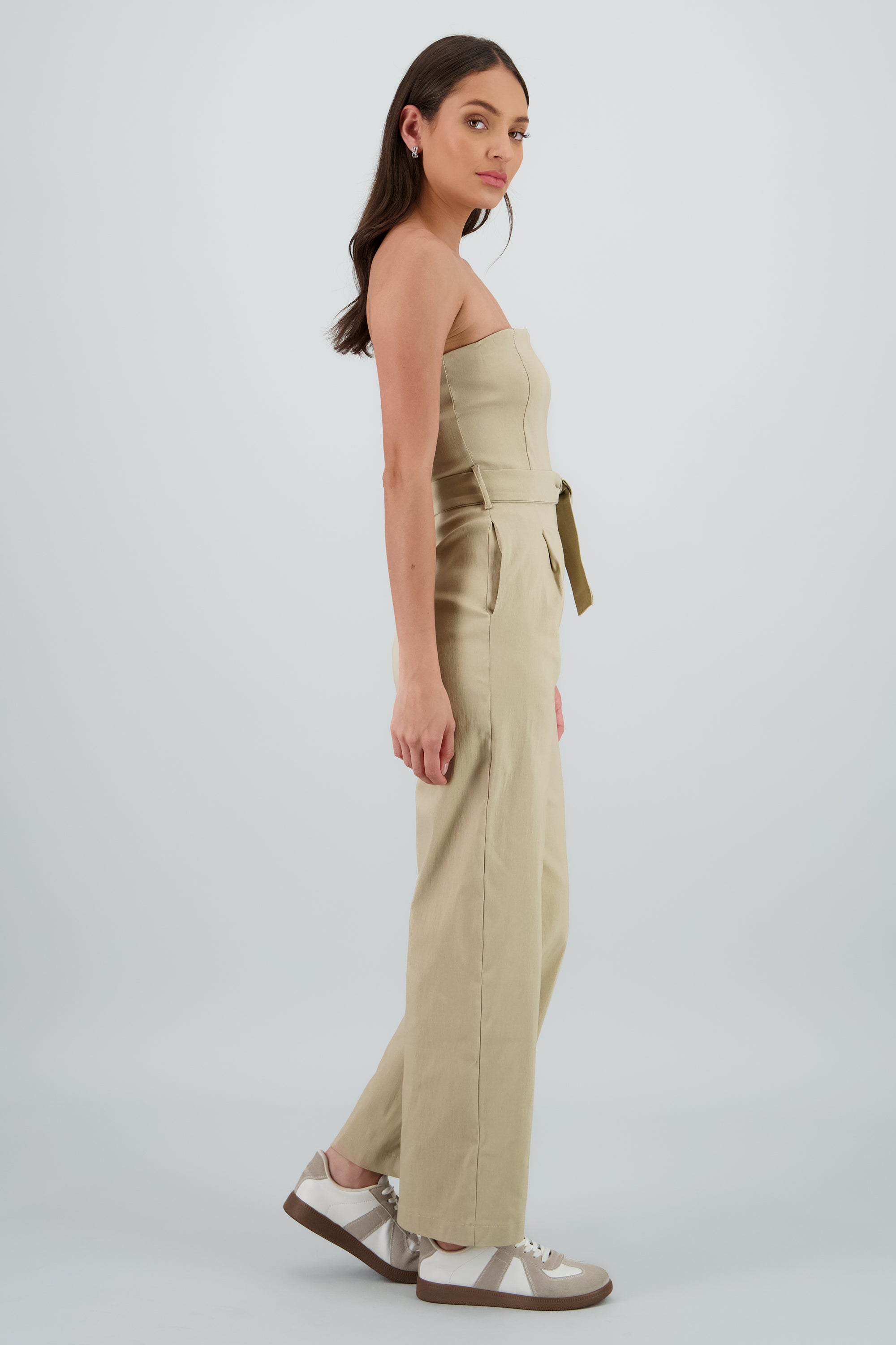 Jumpsuit strapless detalle cinturon ARENA
