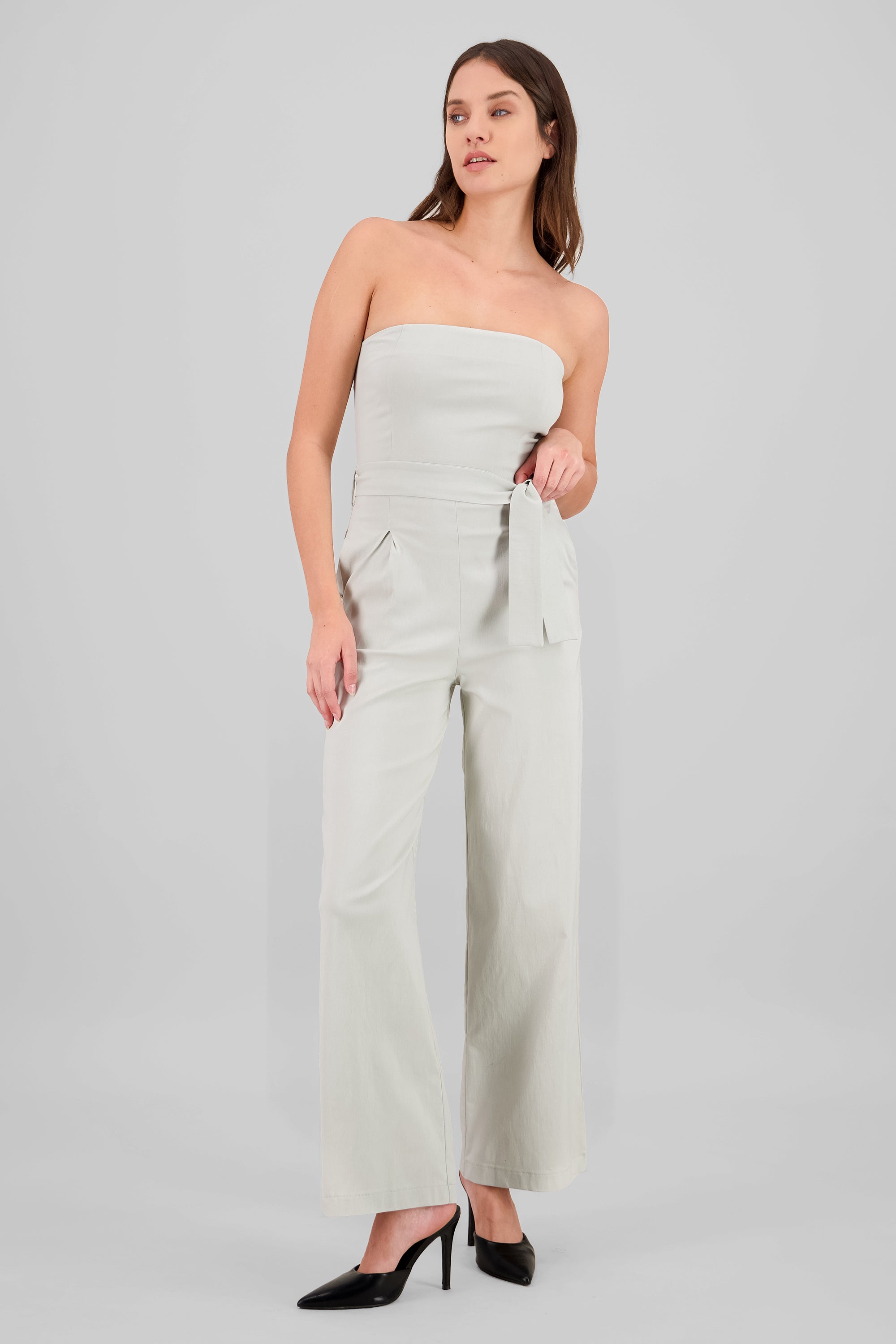 Jumpsuit strapless detalle cinturon HUESO