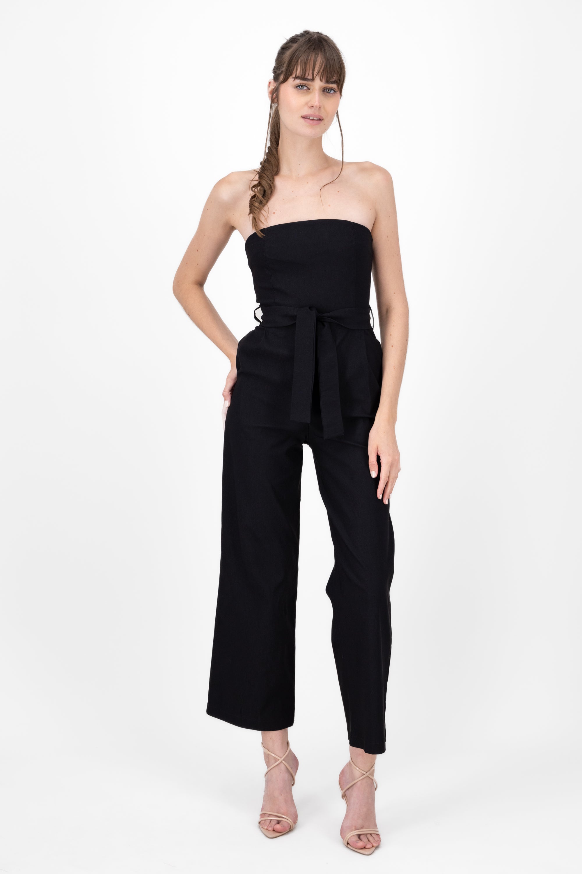 Jumpsuit strapless detalle cinturon NEGRO