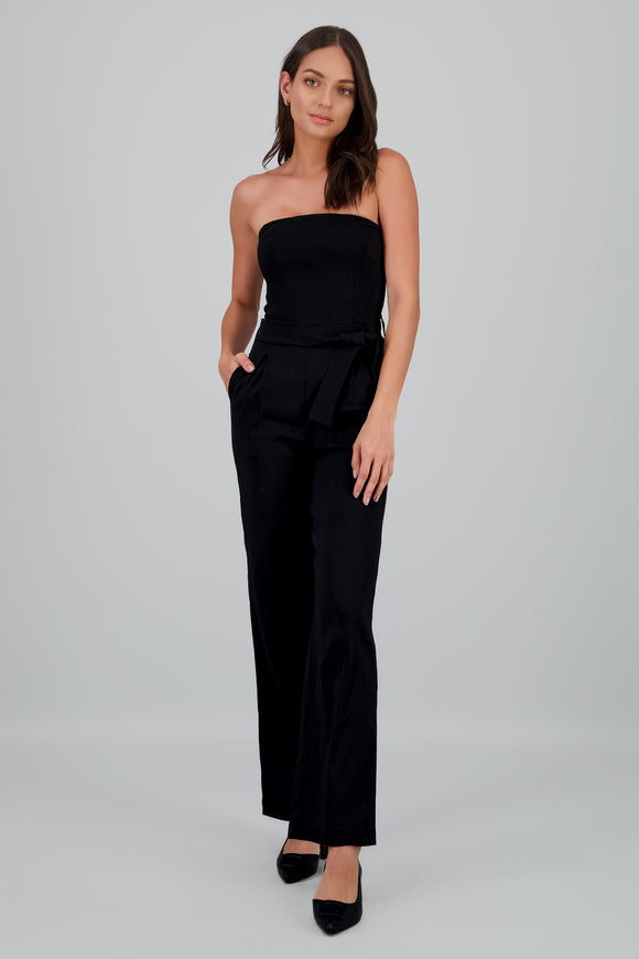 Jumpsuit strapless detalle cinturon