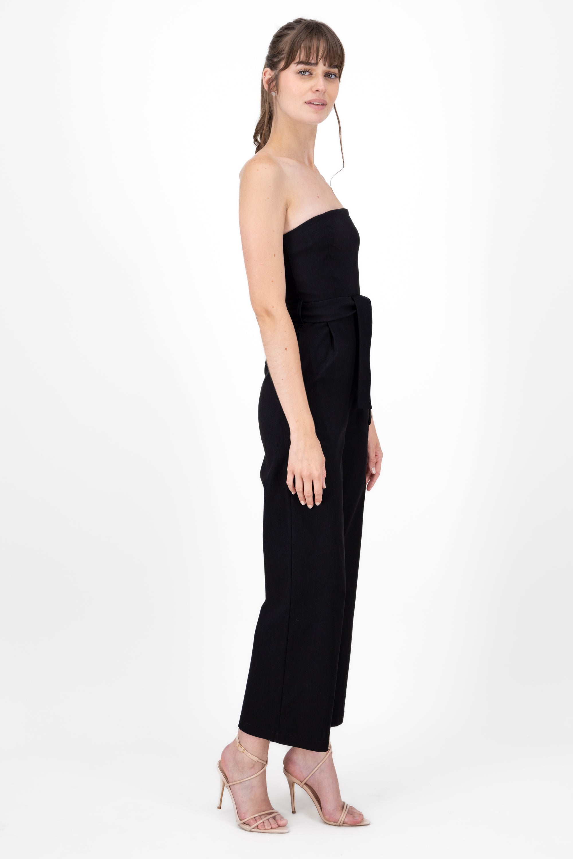 Jumpsuit strapless detalle cinturon NEGRO