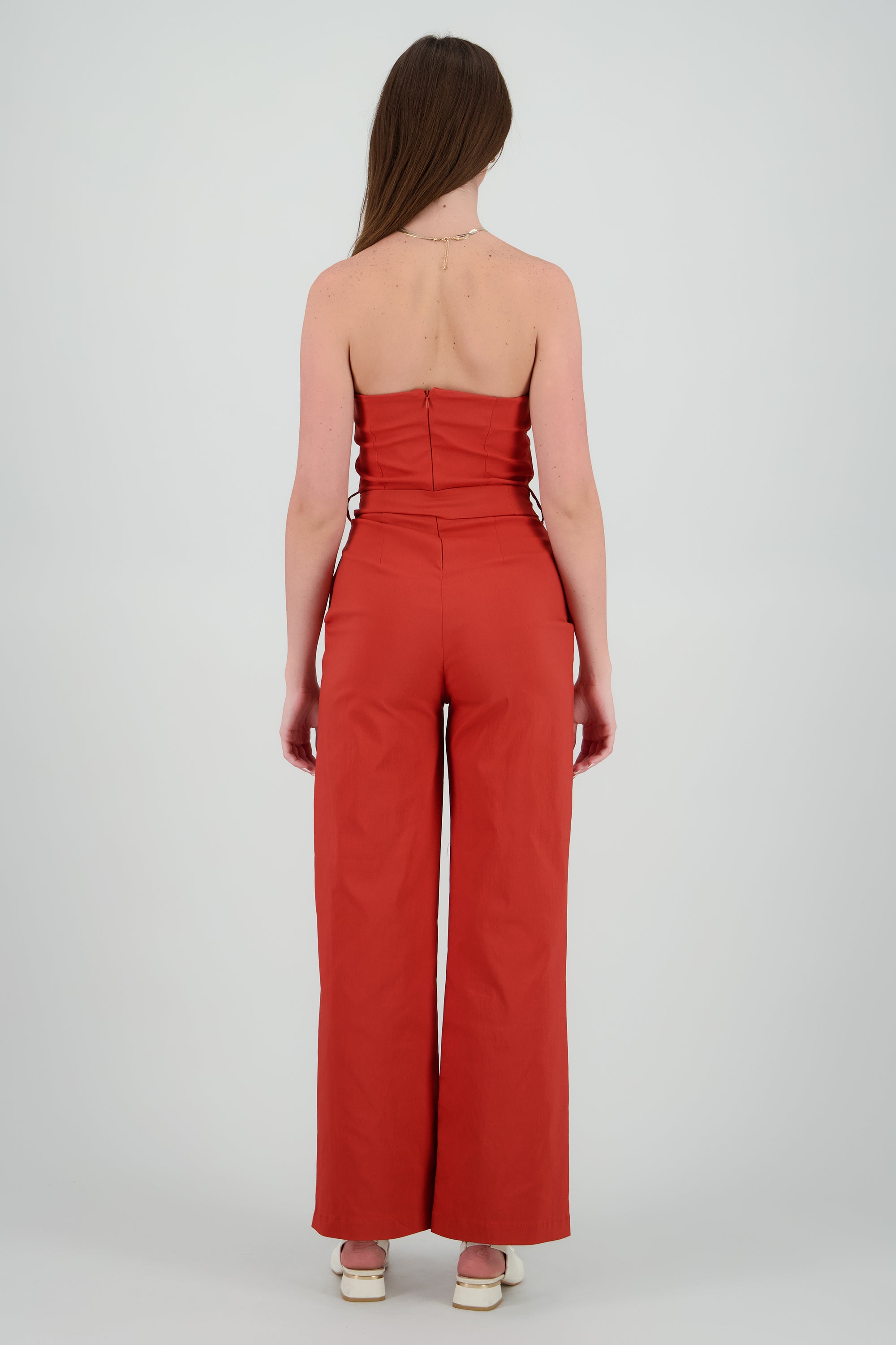 Jumpsuit strapless detalle cinturon
