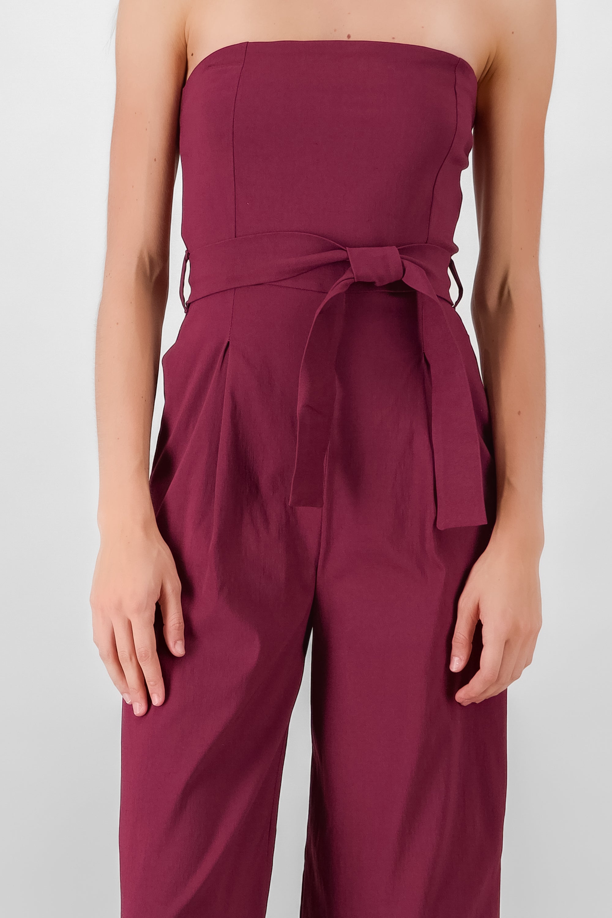 Jumpsuit strapless detalle cinturon VINO