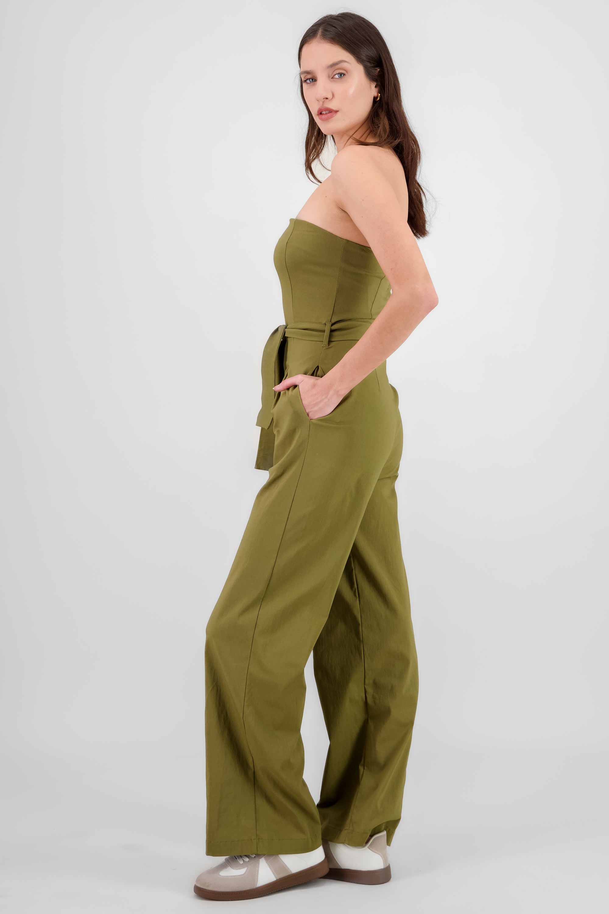 Jumpsuit strapless detalle cinturon OLIVO