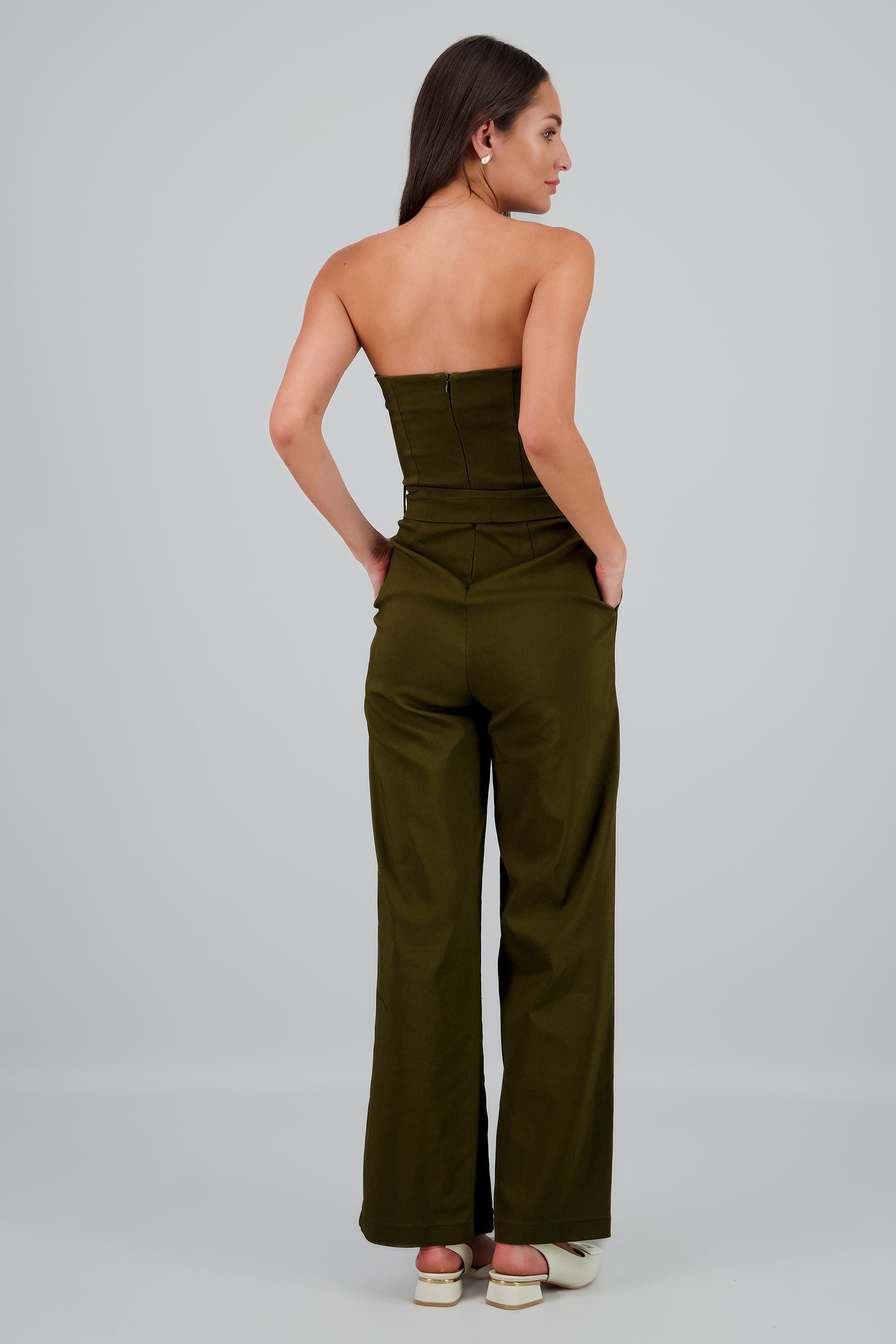 Jumpsuit strapless detalle cinturon VERDE CAZADOR