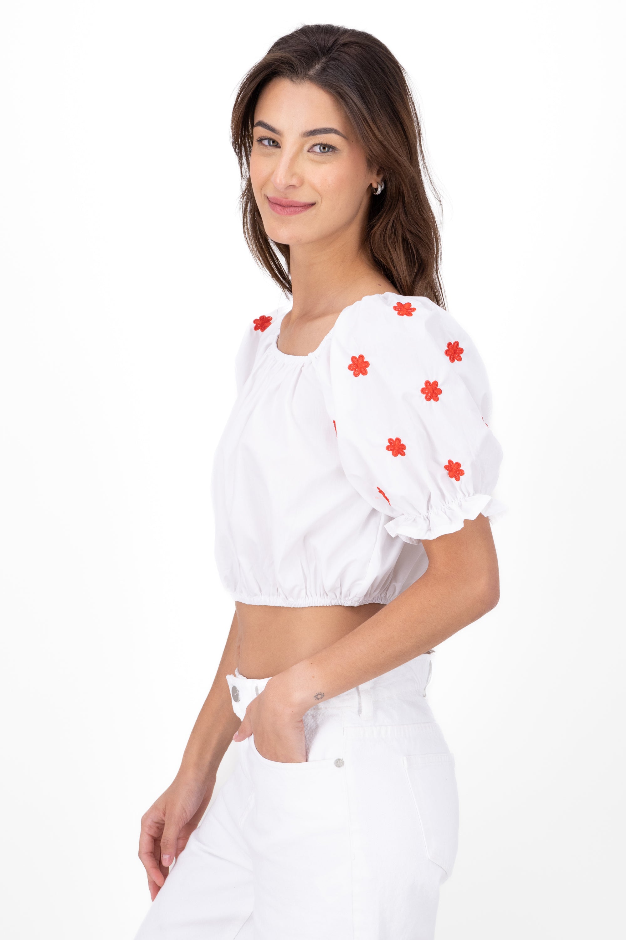 Blusa manga abullonada detalle bordado BLANCO