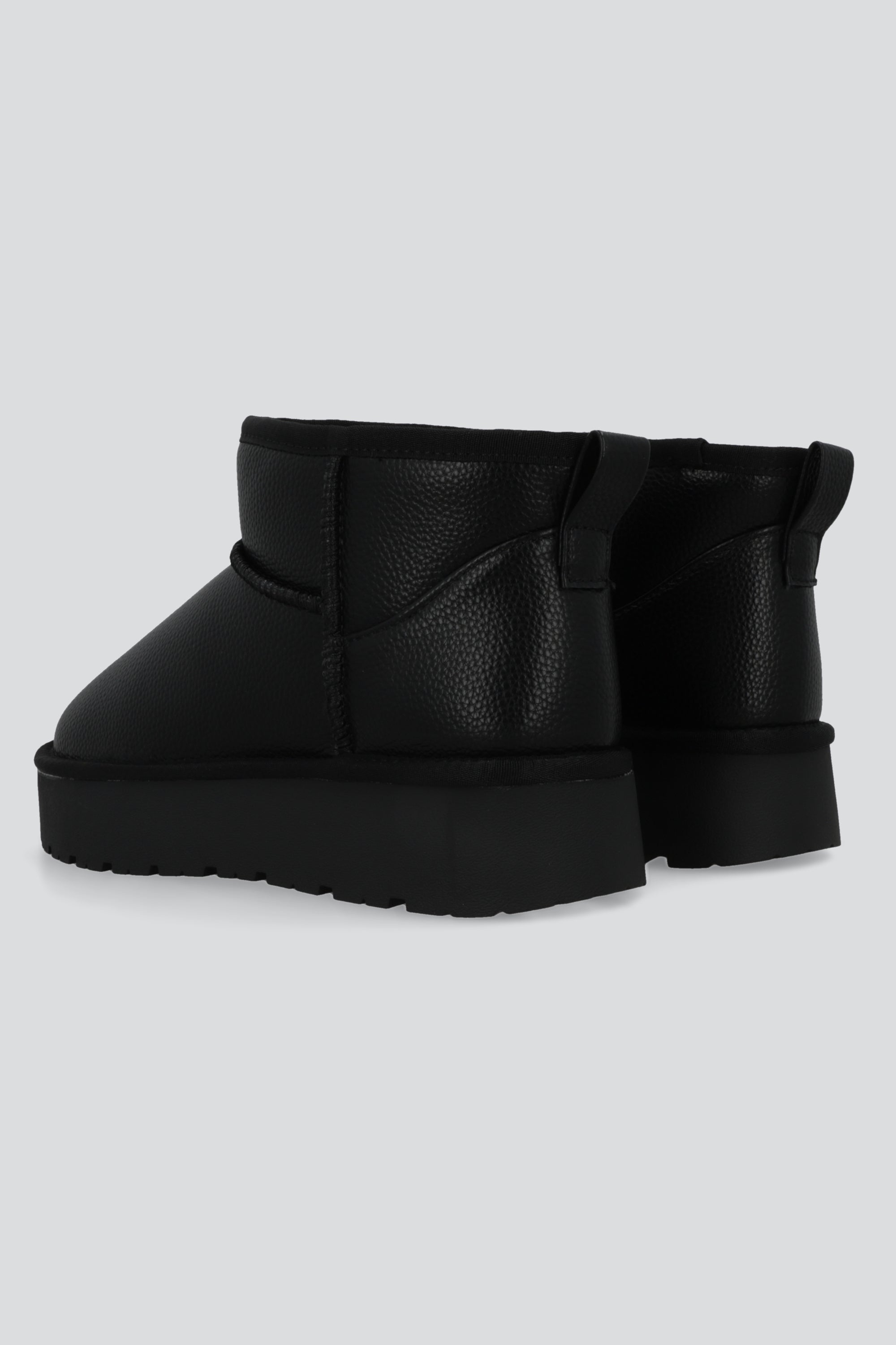 Bota Peluche Pu NEGRO
