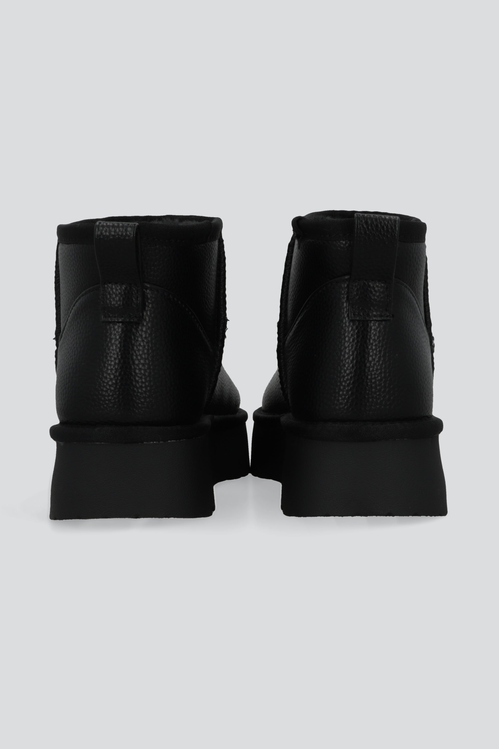 Bota Peluche Pu NEGRO