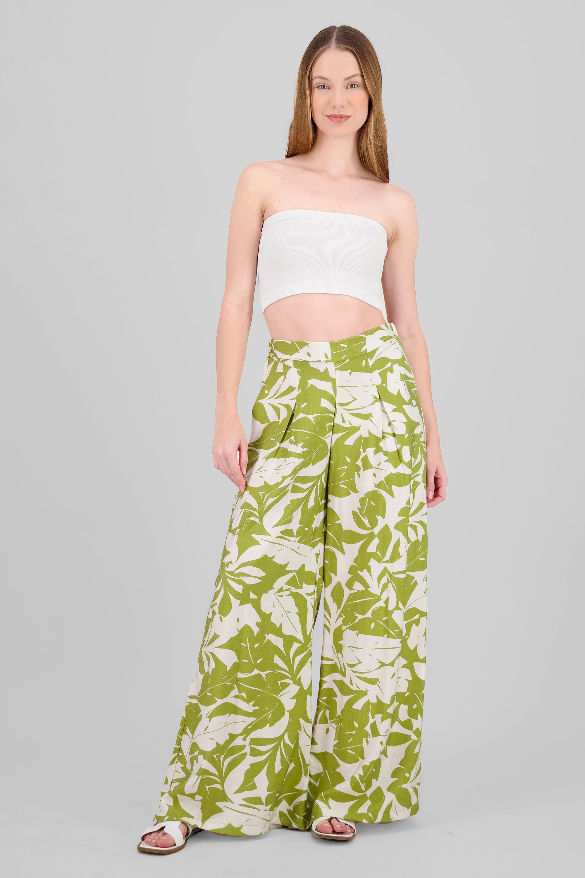 Pantalon amplio estampado tropical OLIVO COMBO