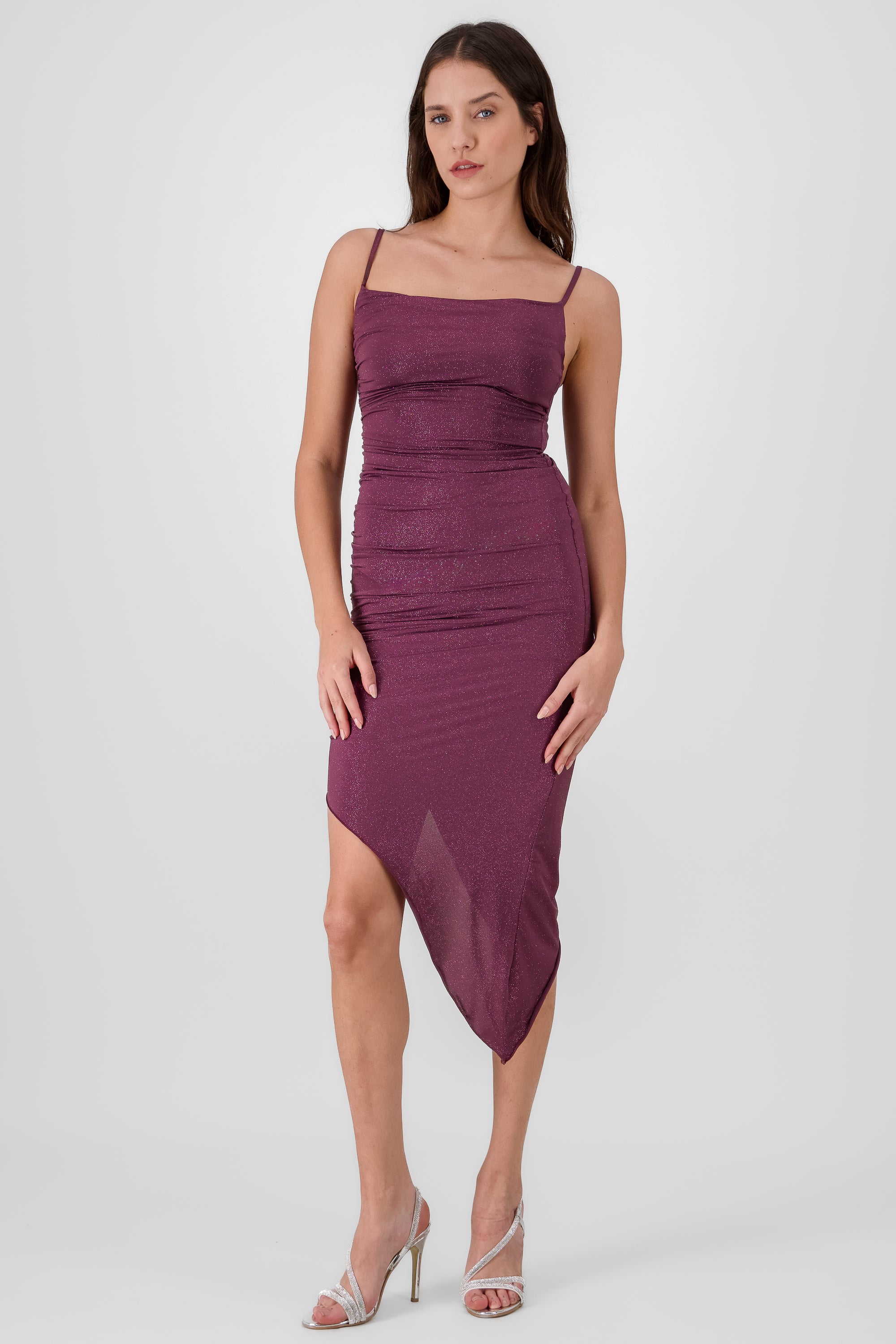 Vestido midi asimetrico brillos VINO