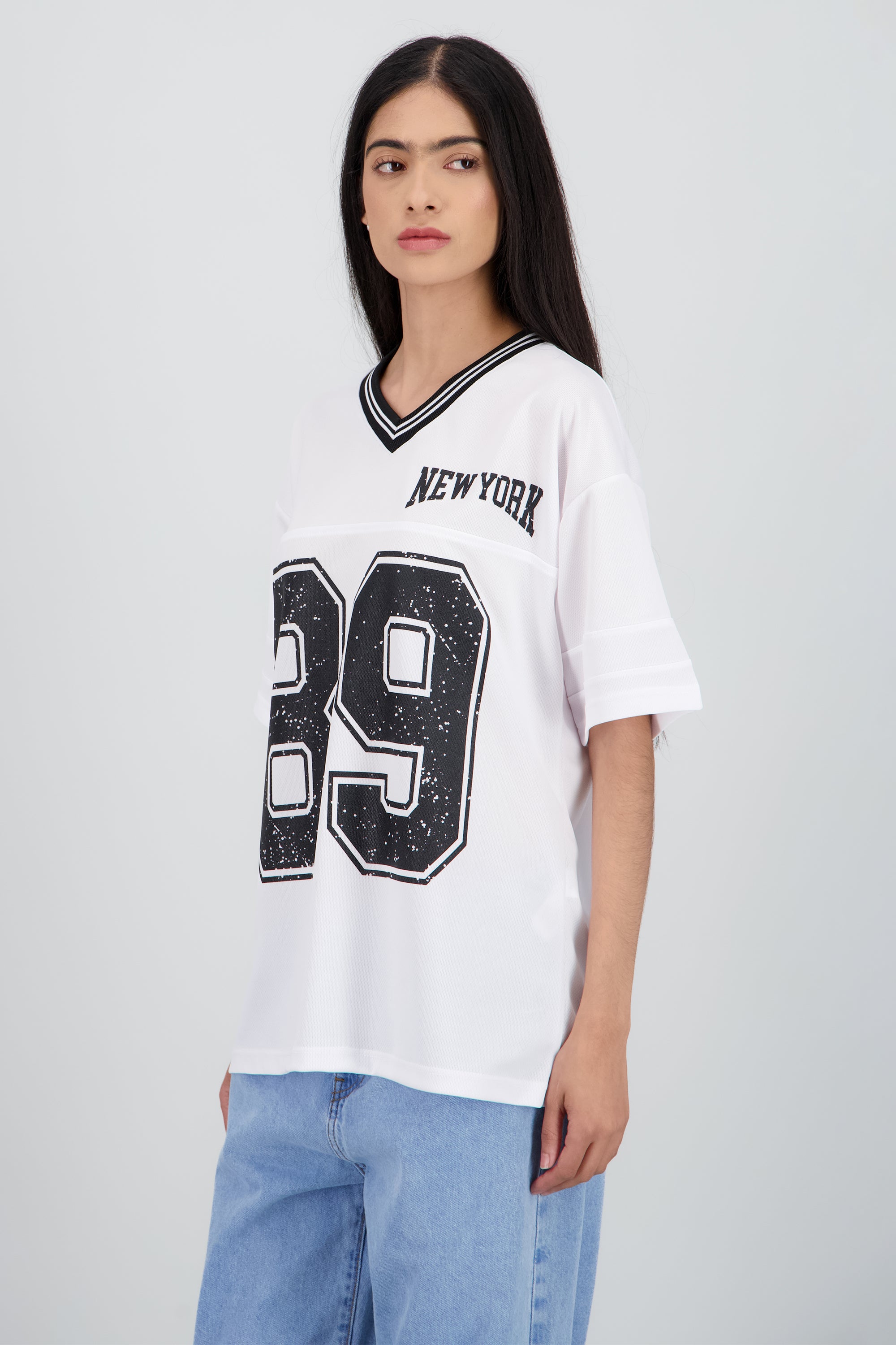 Playera oversize estampado numero BLANCO