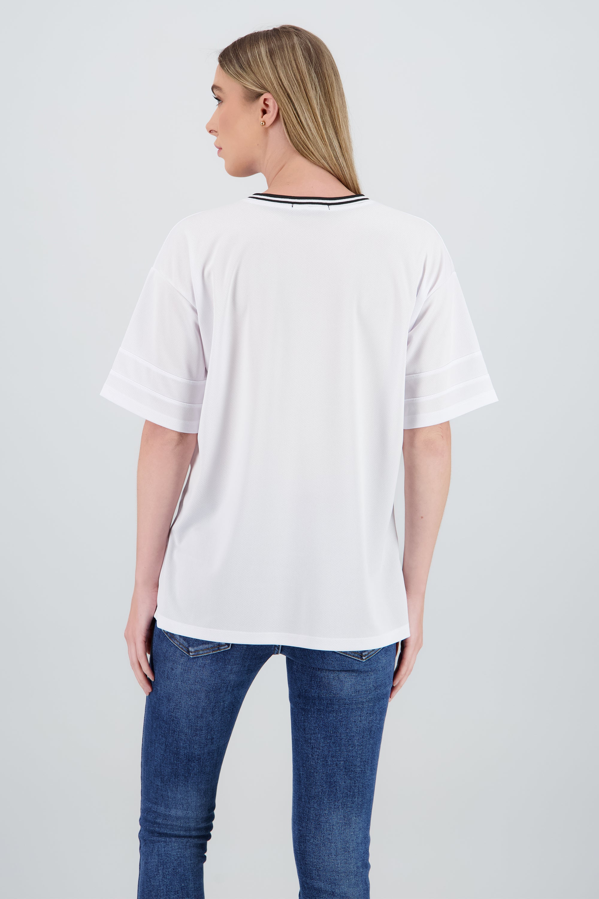 Playera oversize estampado numero BLANCO