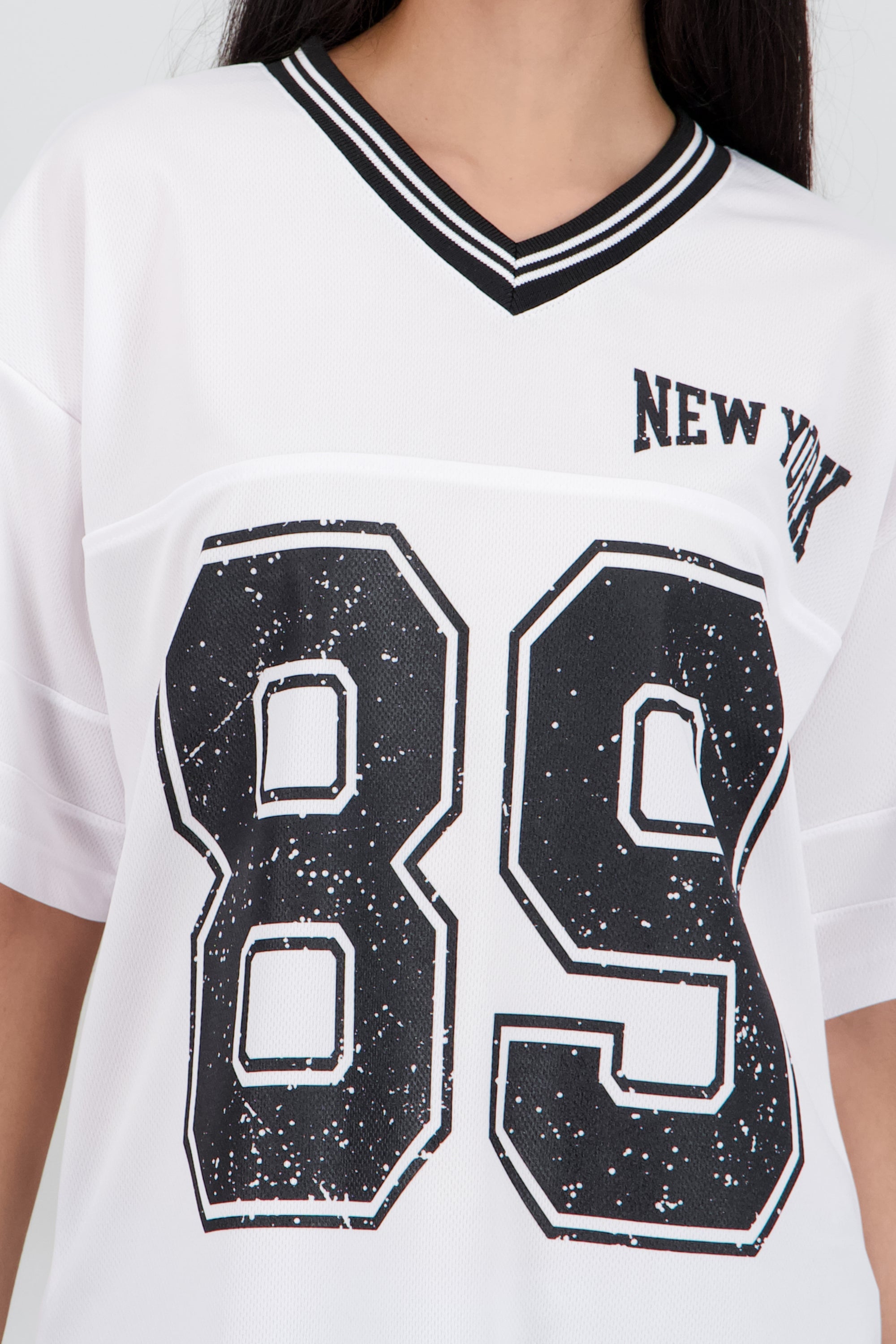 Playera oversize estampado numero BLANCO