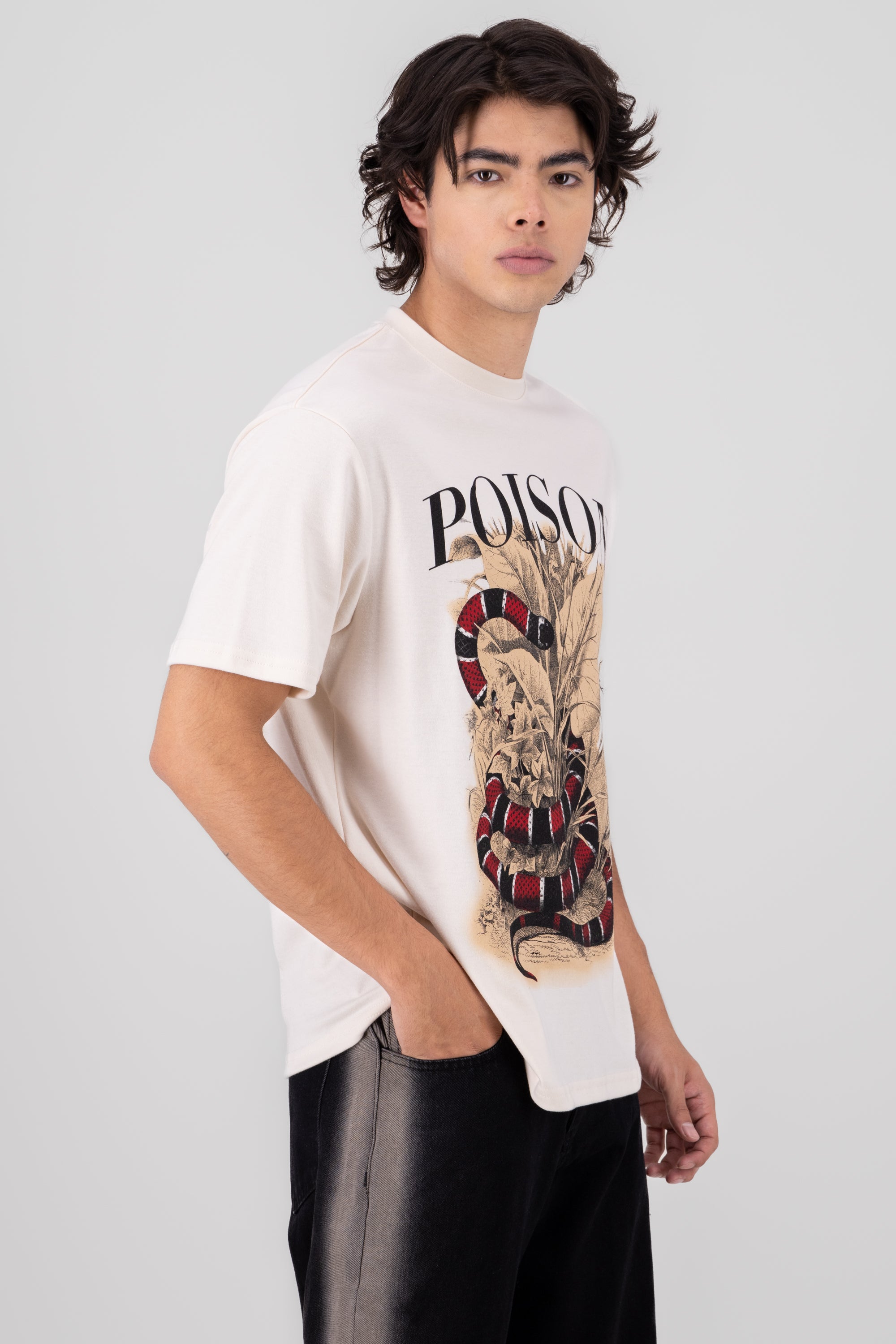 Playera Oversized Poison HUESO COMBO