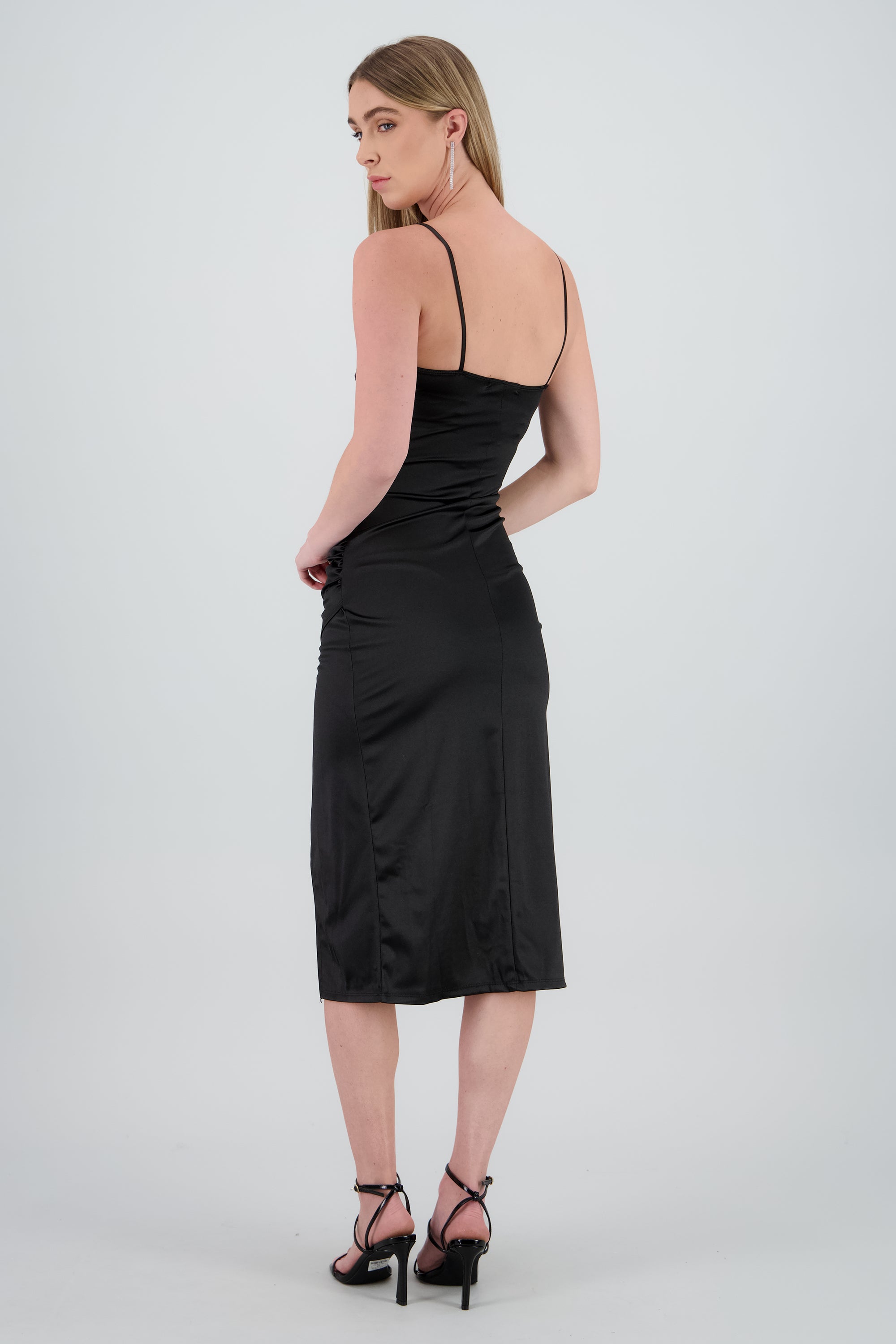 Vestido con cuello cascada y abertura liso NEGRO