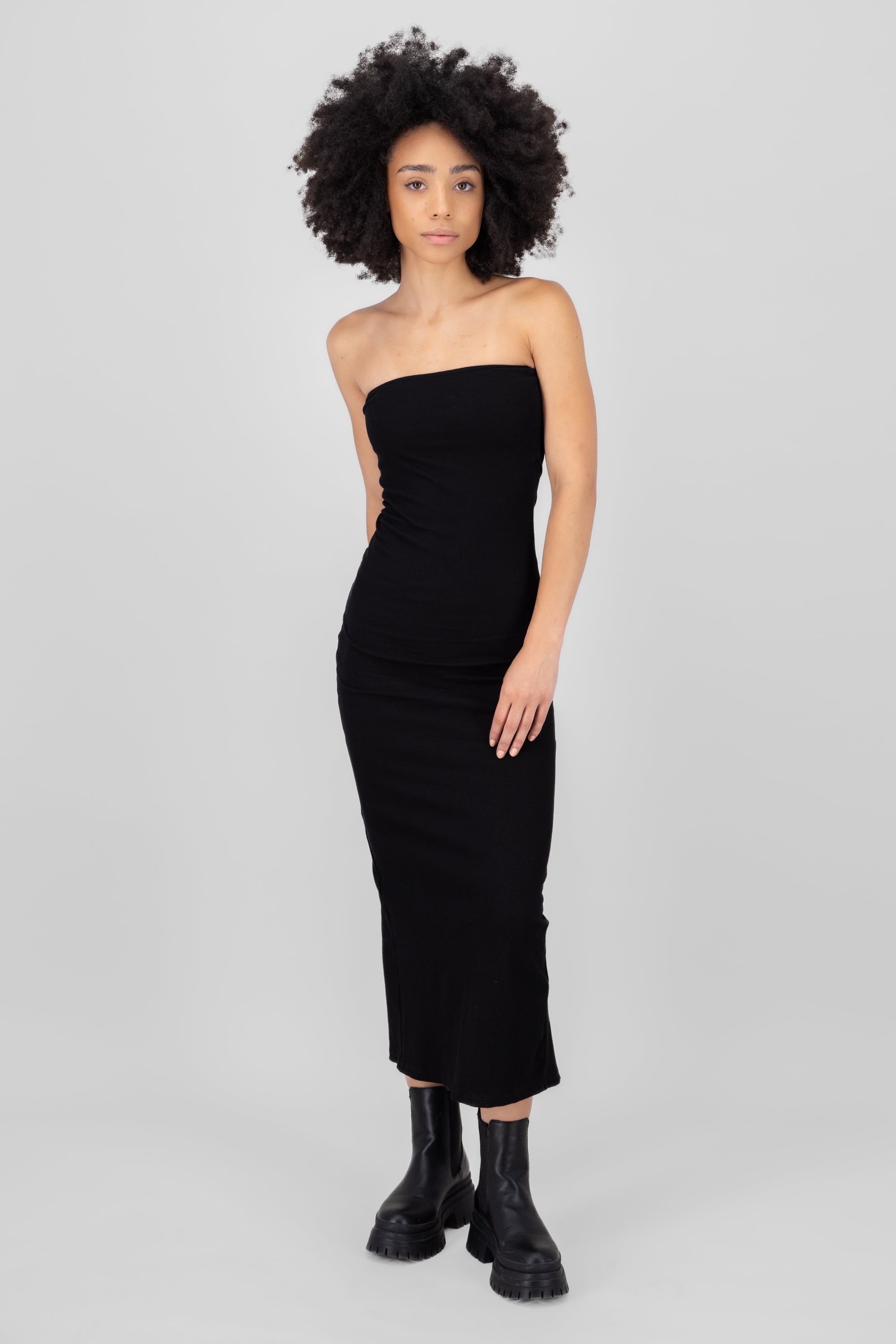 Vestido midi strapples rib NEGRO