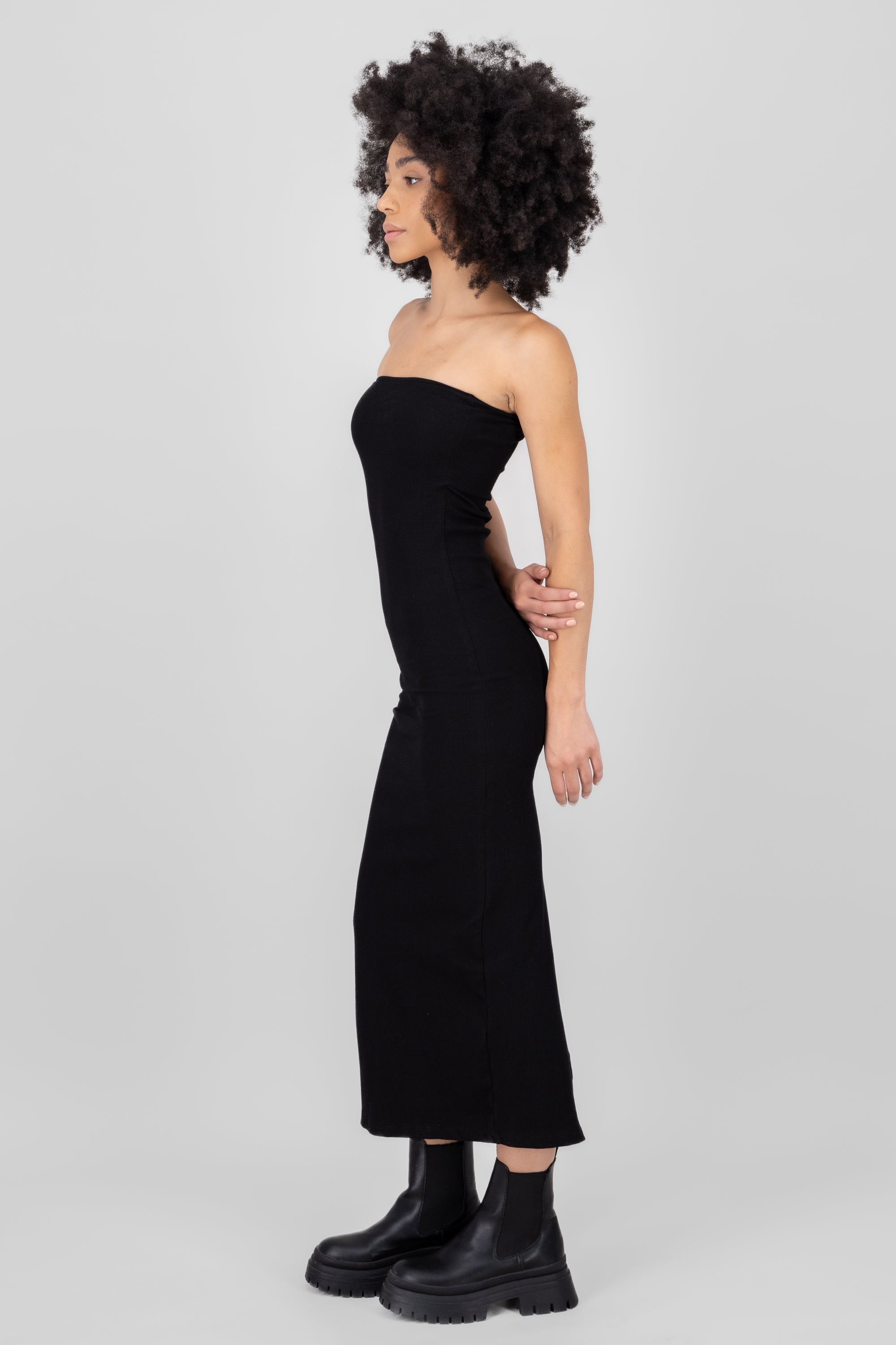 Vestido midi strapples rib NEGRO