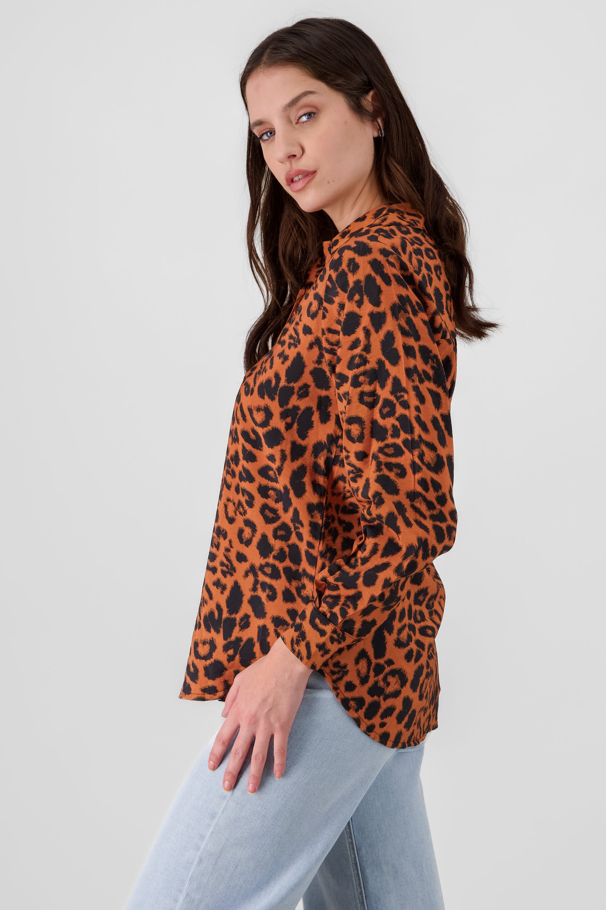 Camisa oversize animal print NEGRO COMBO