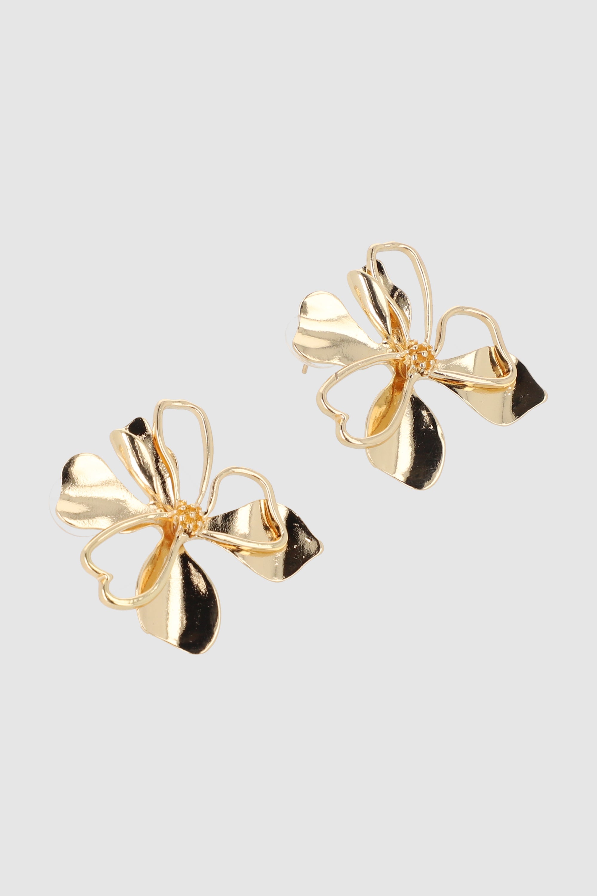 Aretes flor metalica ORO