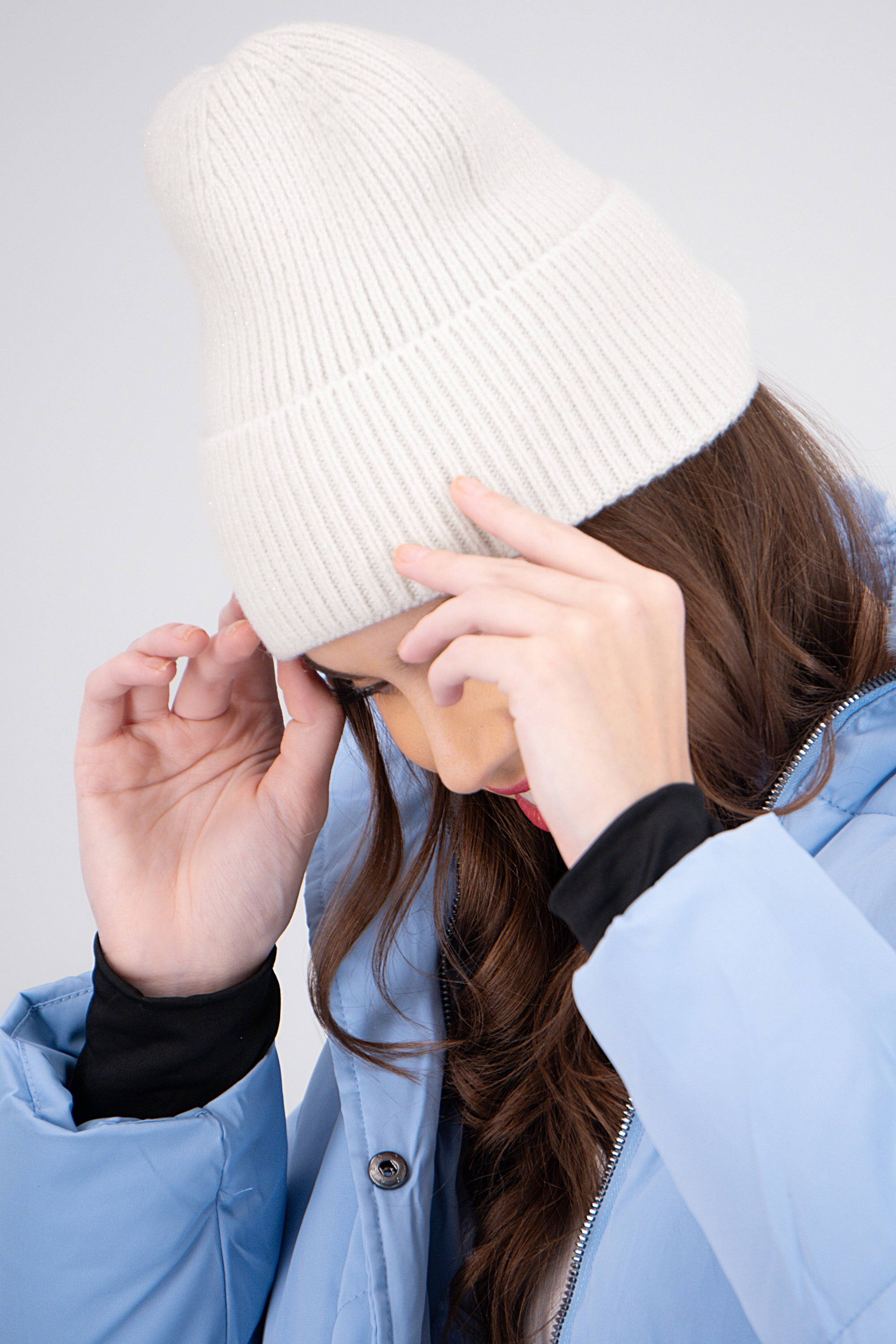 Beanie tejido simple HUESO