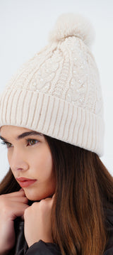 Beanie aplicaciones perlas