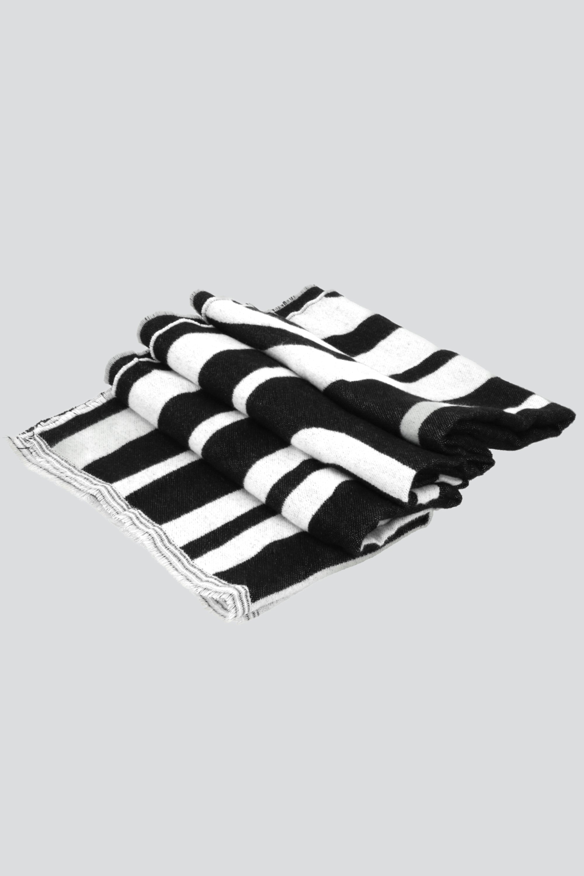 Bufanda print ondas NEGRO