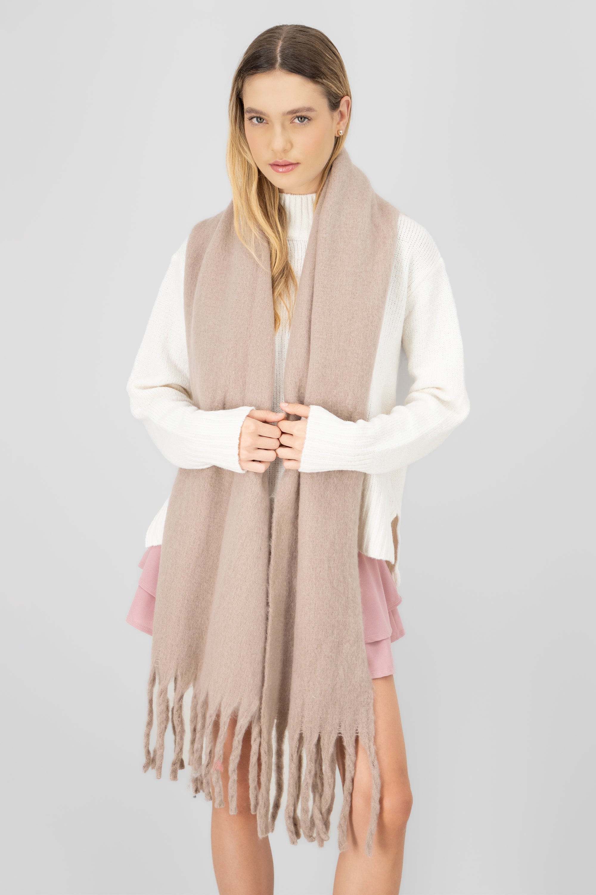 TAUPE