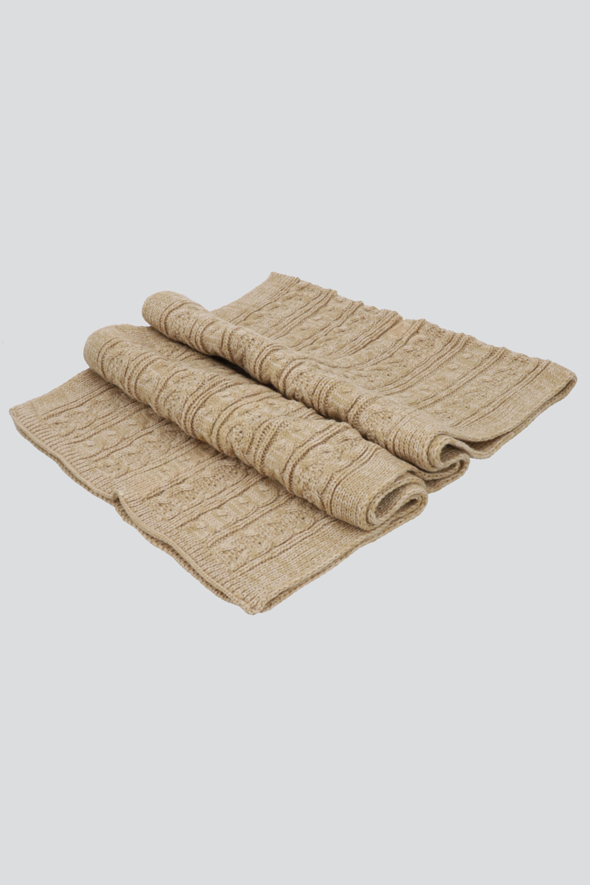 Bufanda tejida trenzas BEIGE