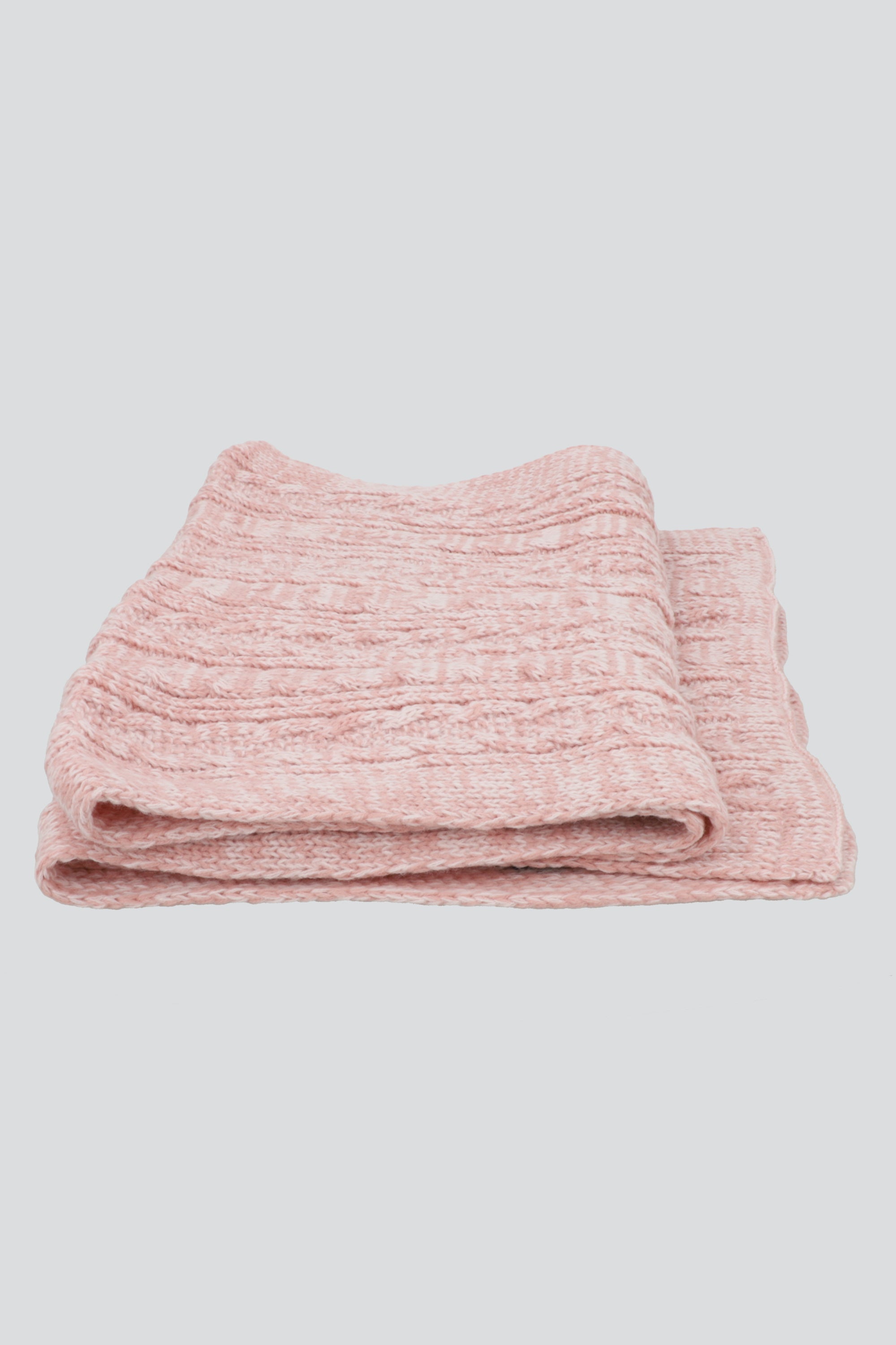 Bufanda tejida trenzas PALO DE ROSA