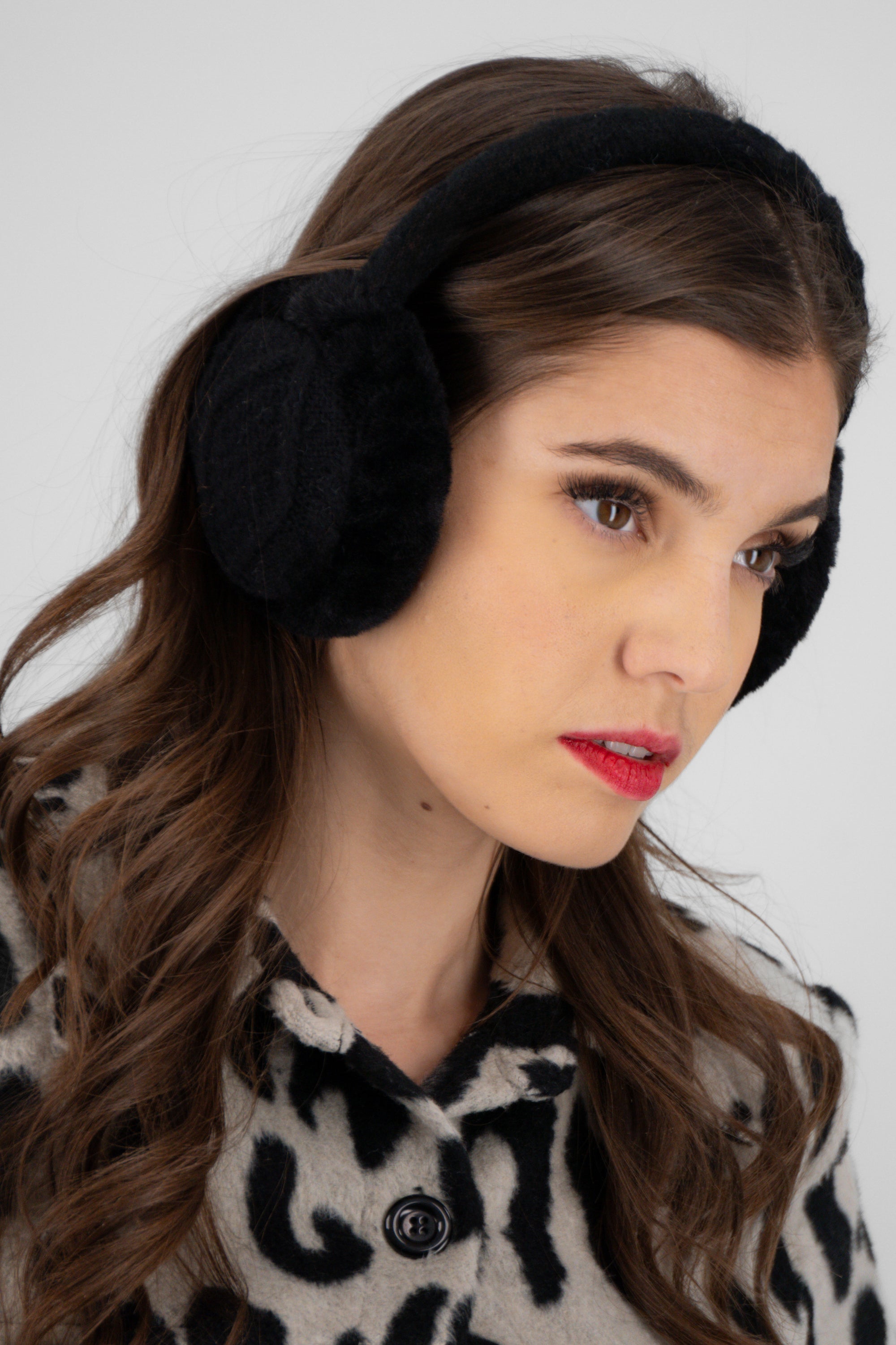 Orejera contraste NEGRO