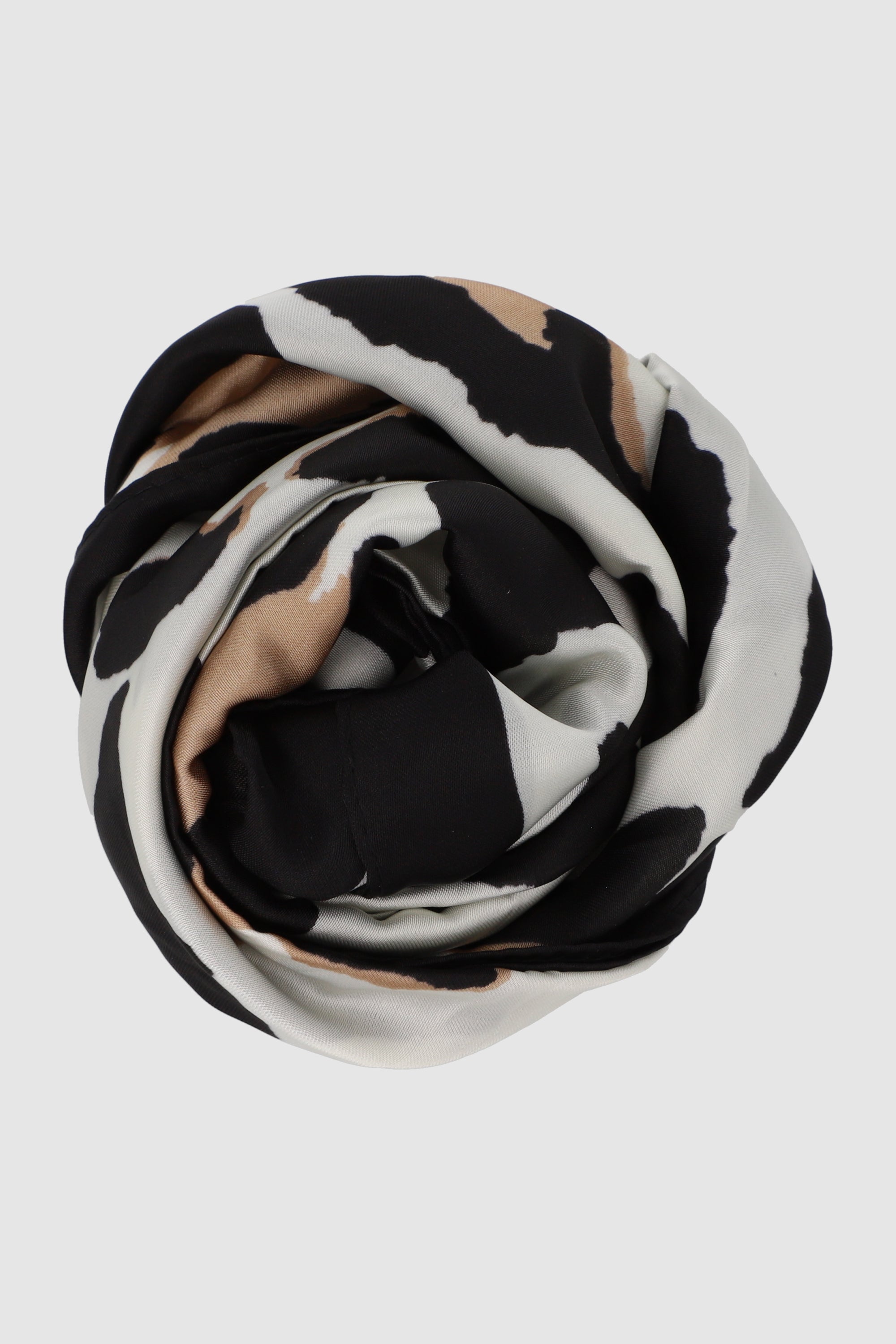 Pañuelo animal print NEGRO