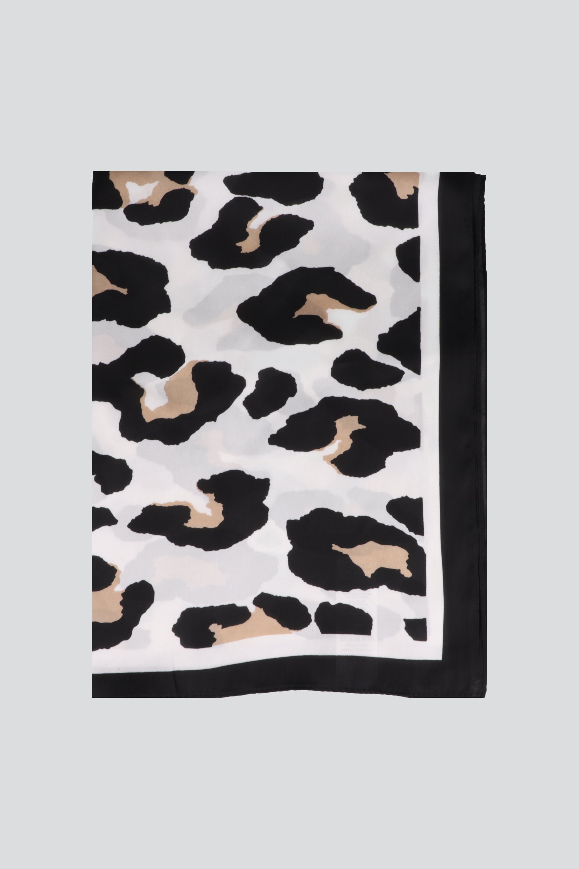 Pañuelo animal print NEGRO