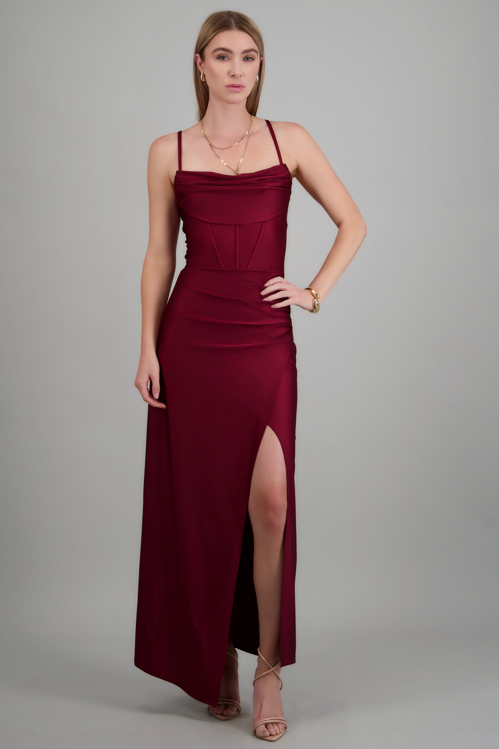 Vestido maxi tirantes drapeado CIRUELA