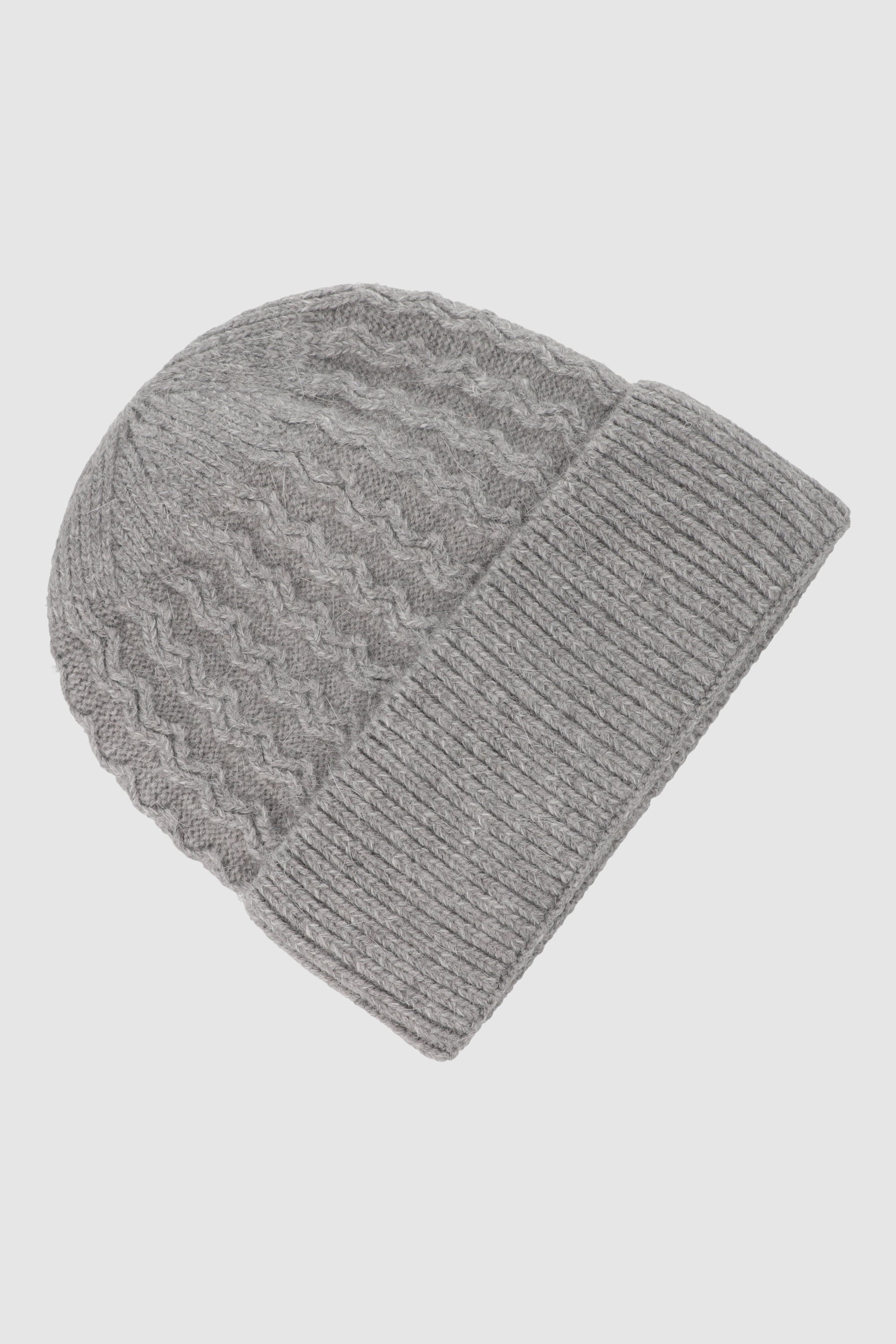 Gorro tejido trenza sencillo GRIS