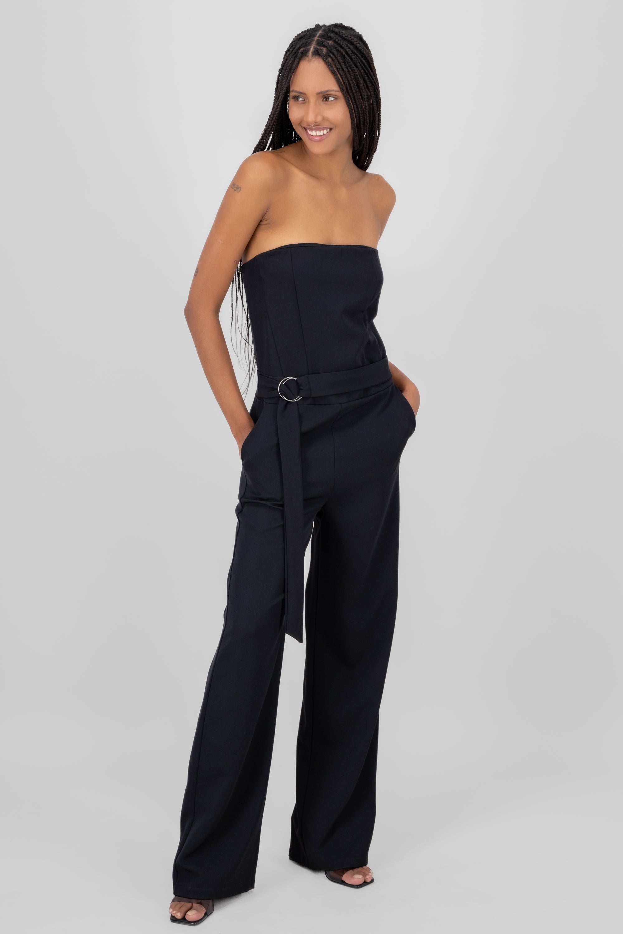 Jumpsuit strapples detalle cinturon NEGRO