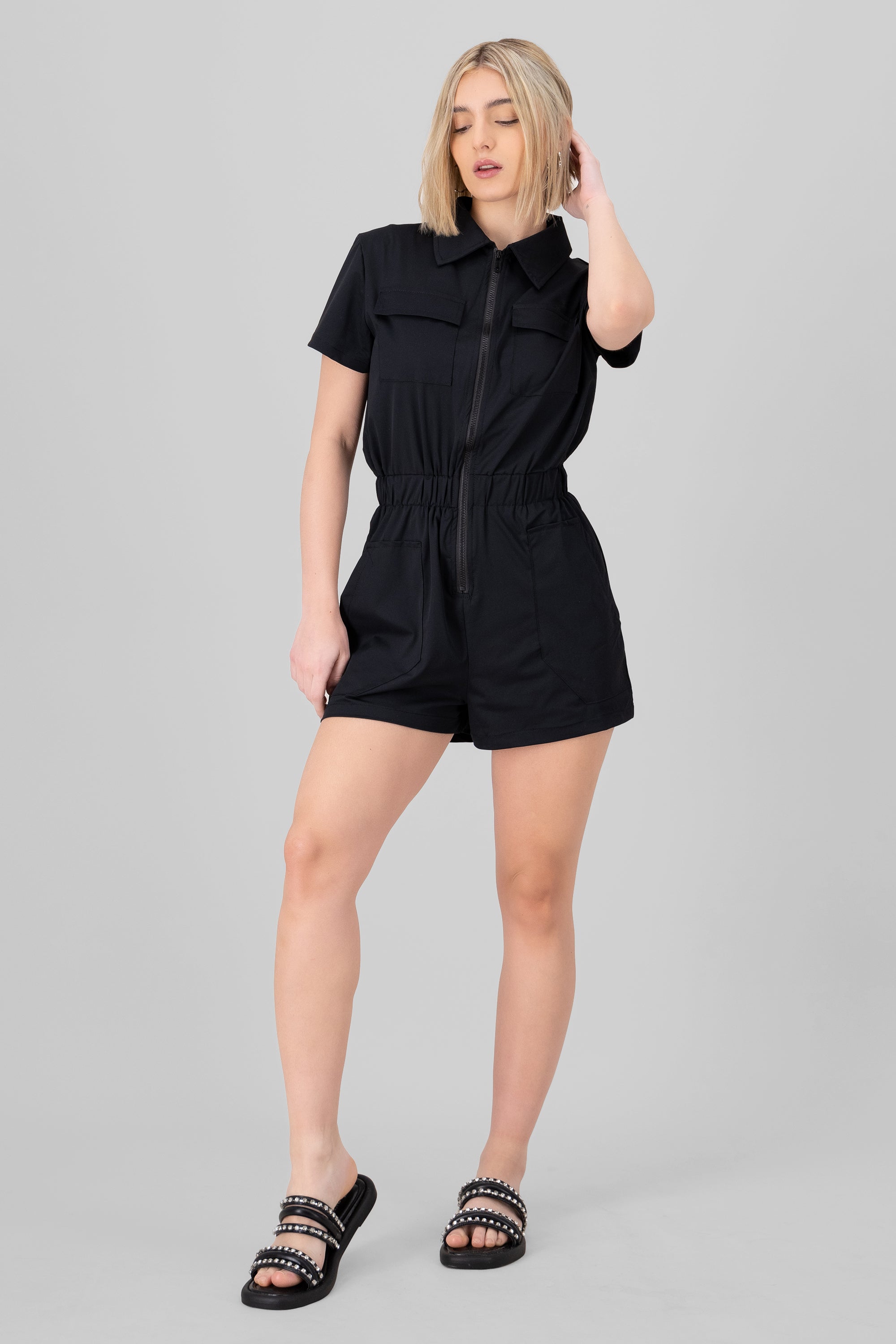 Romper cargo manga corta NEGRO