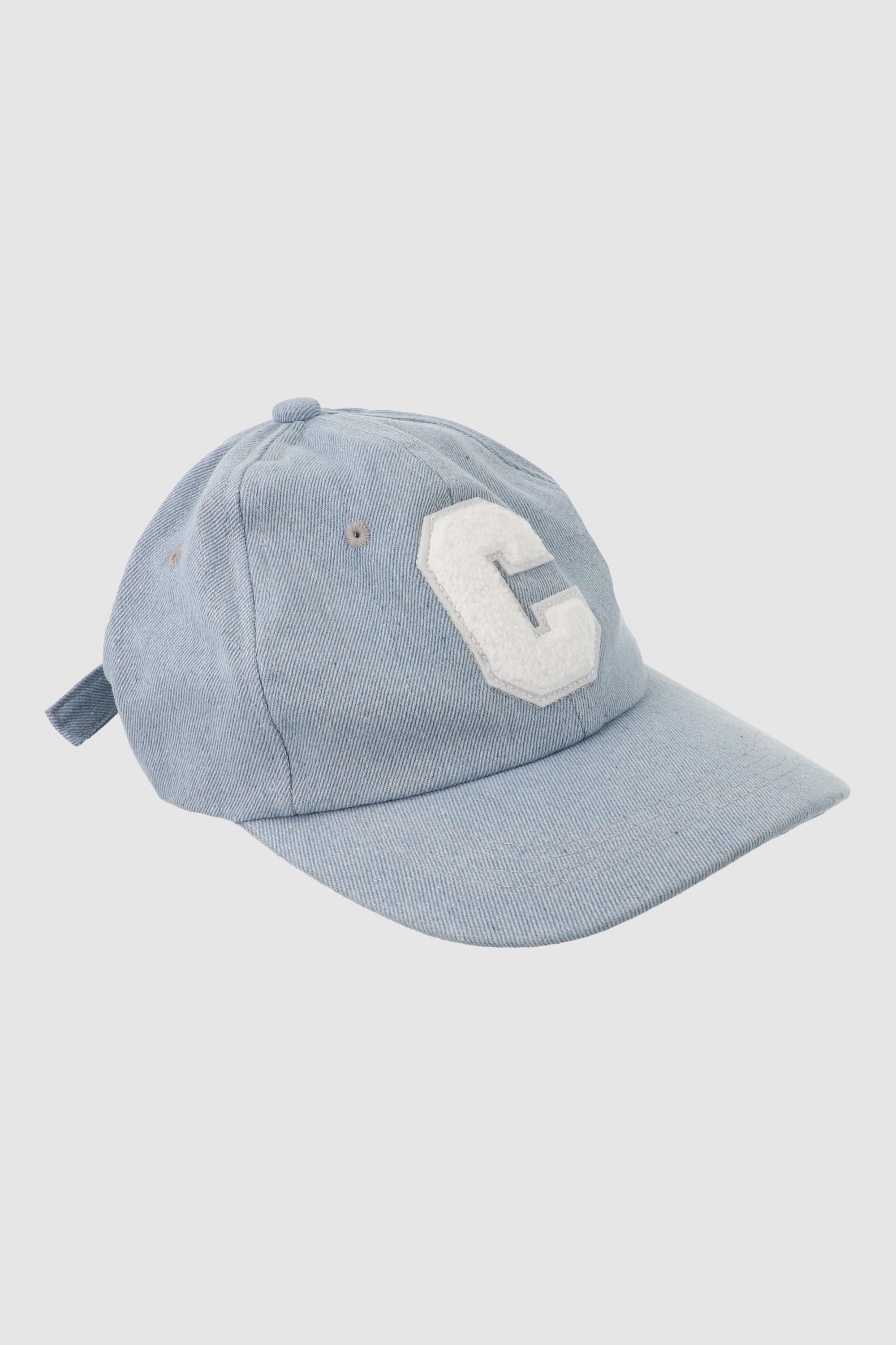 Gorra denim letra C LIGHT WASH