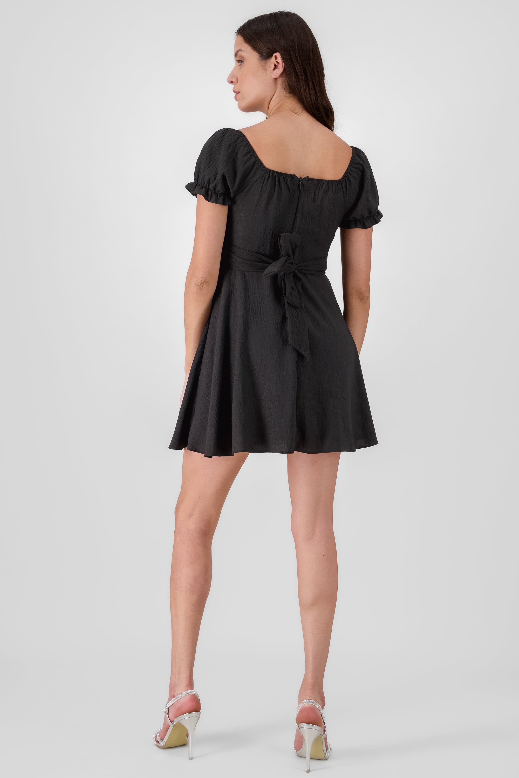 Vestido mini escote drapeado NEGRO