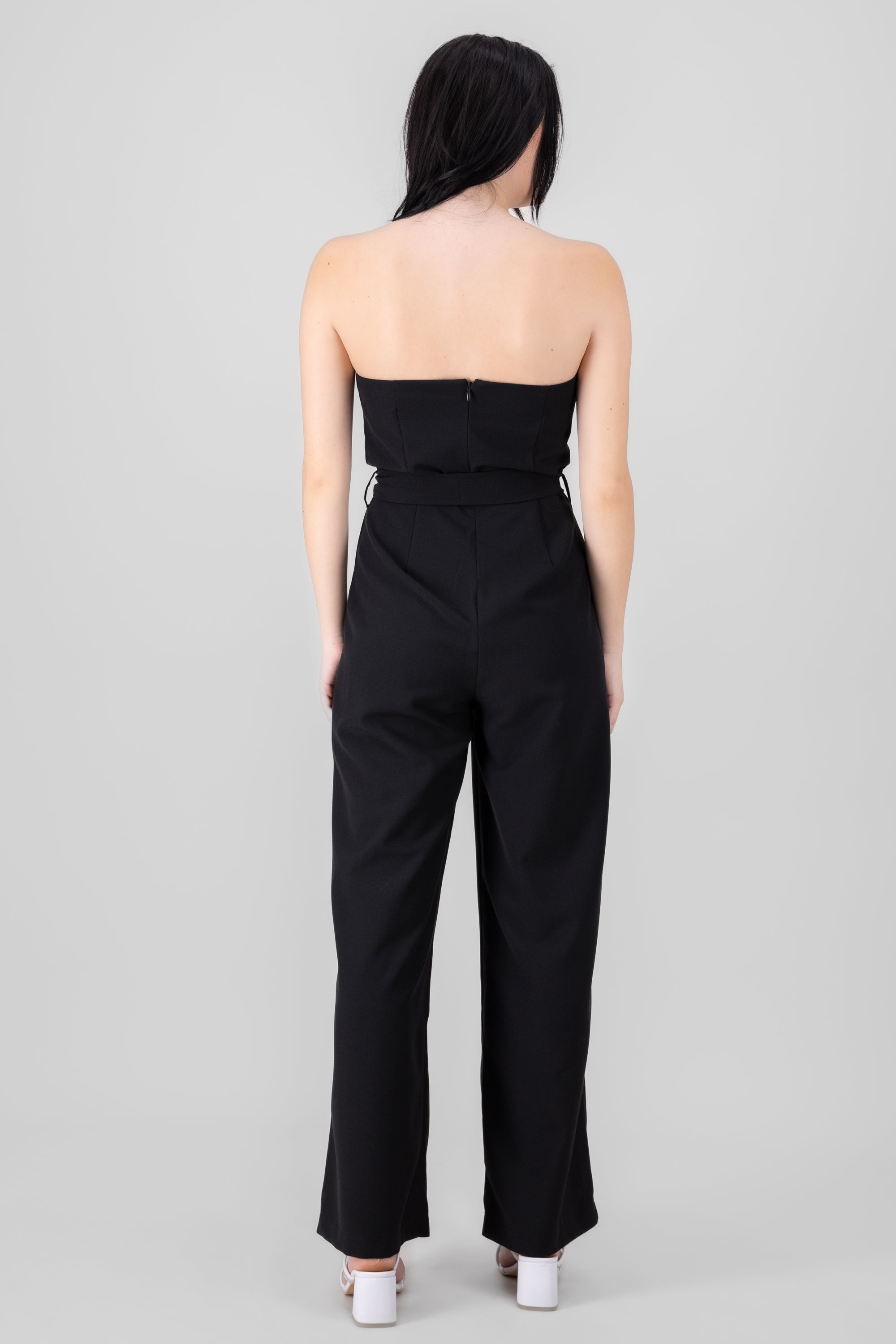 Jumpsuit strapless sastreado NEGRO