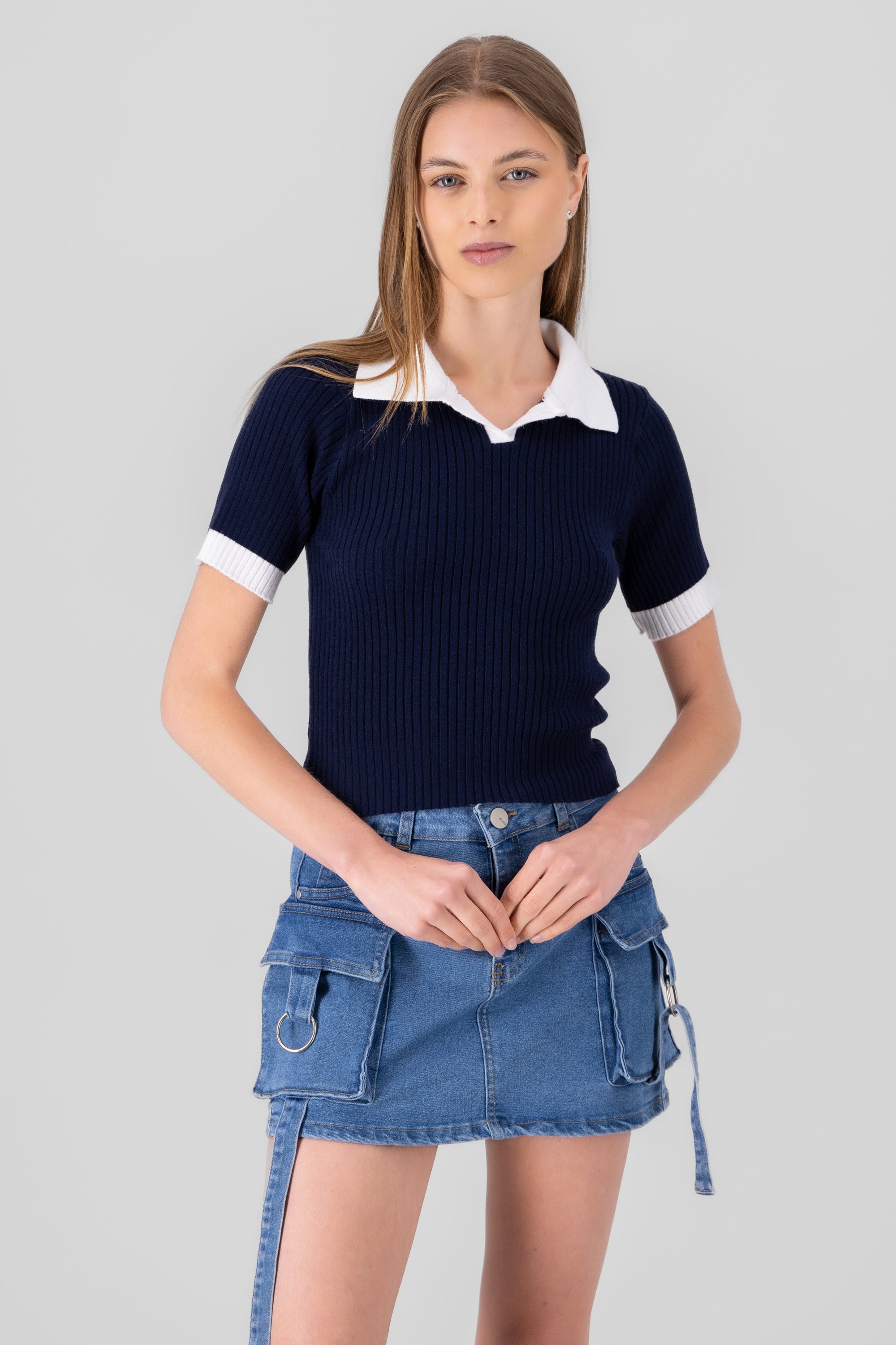 Top tejido cuello polo AZUL COMBO