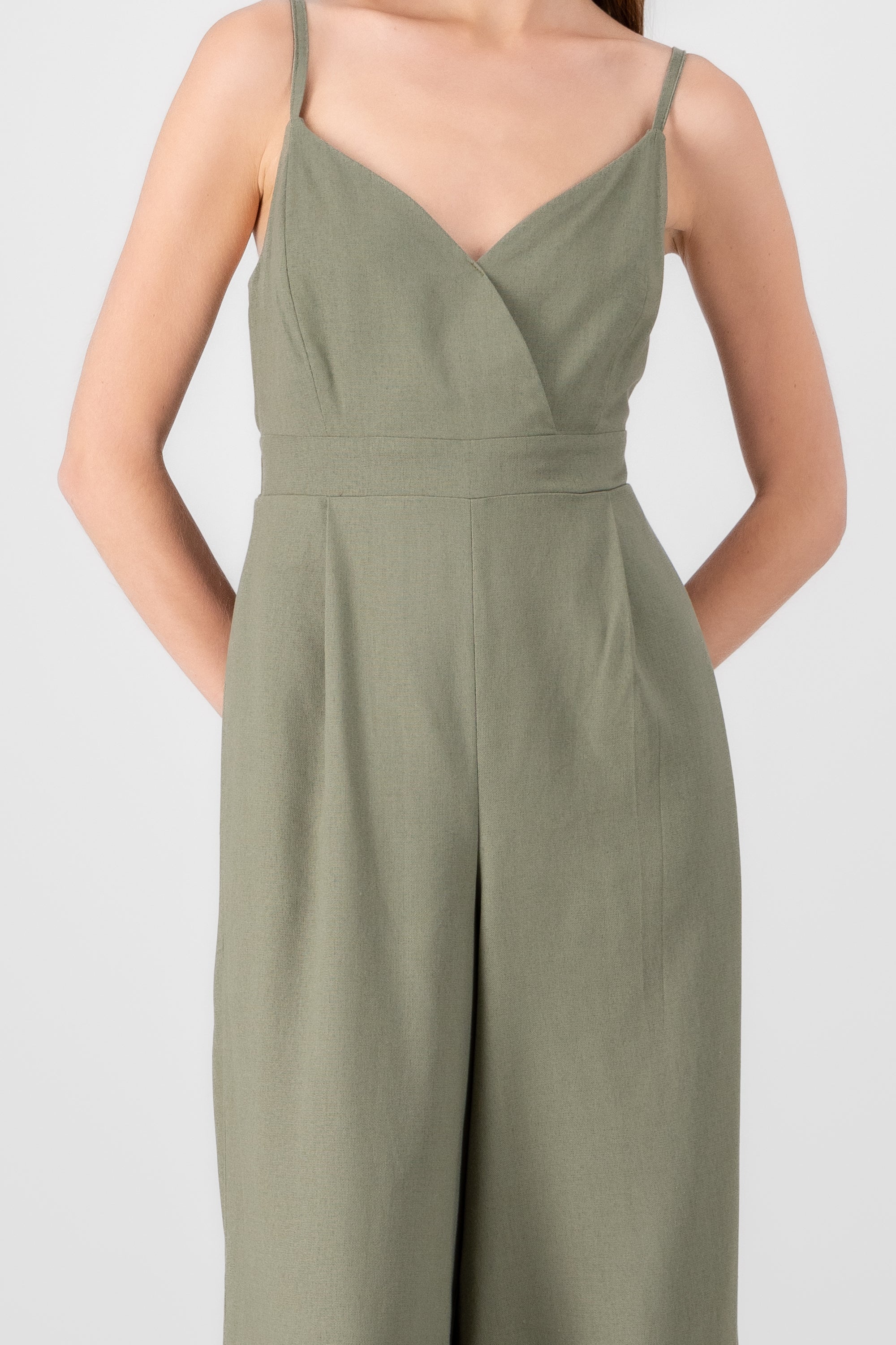 Jumpsuit tirantes escote v OLIVO