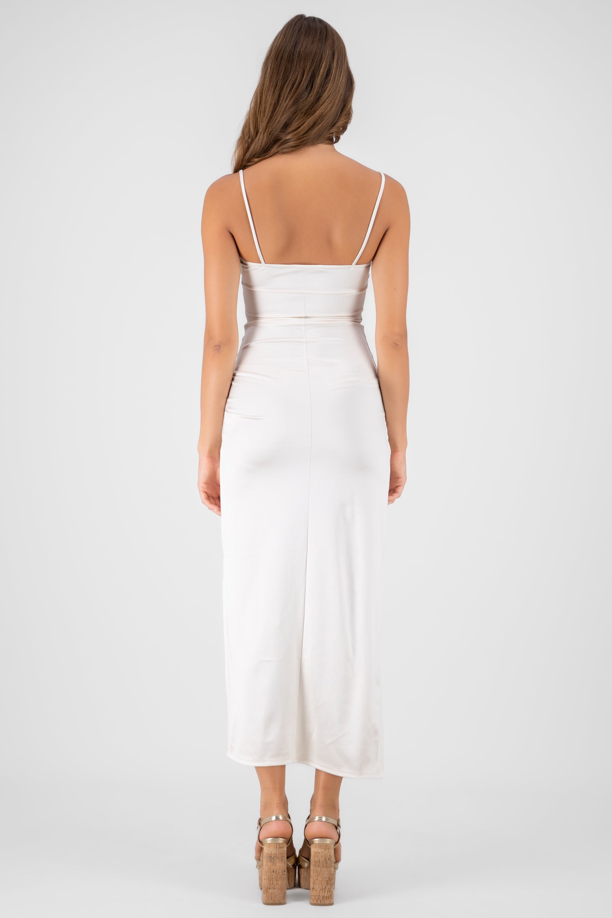 Vestido maxi liso satin CREMA