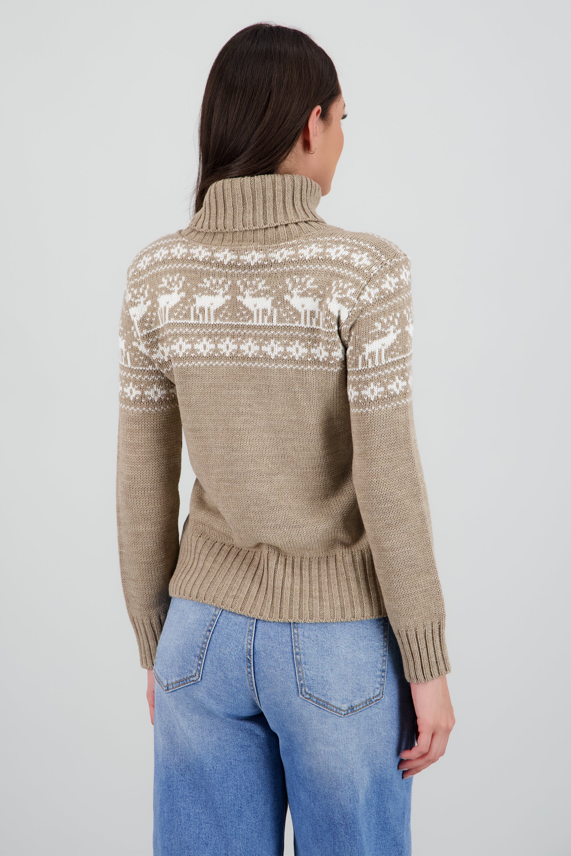 Sueter renos grecas cuello alto CAFE COMBO