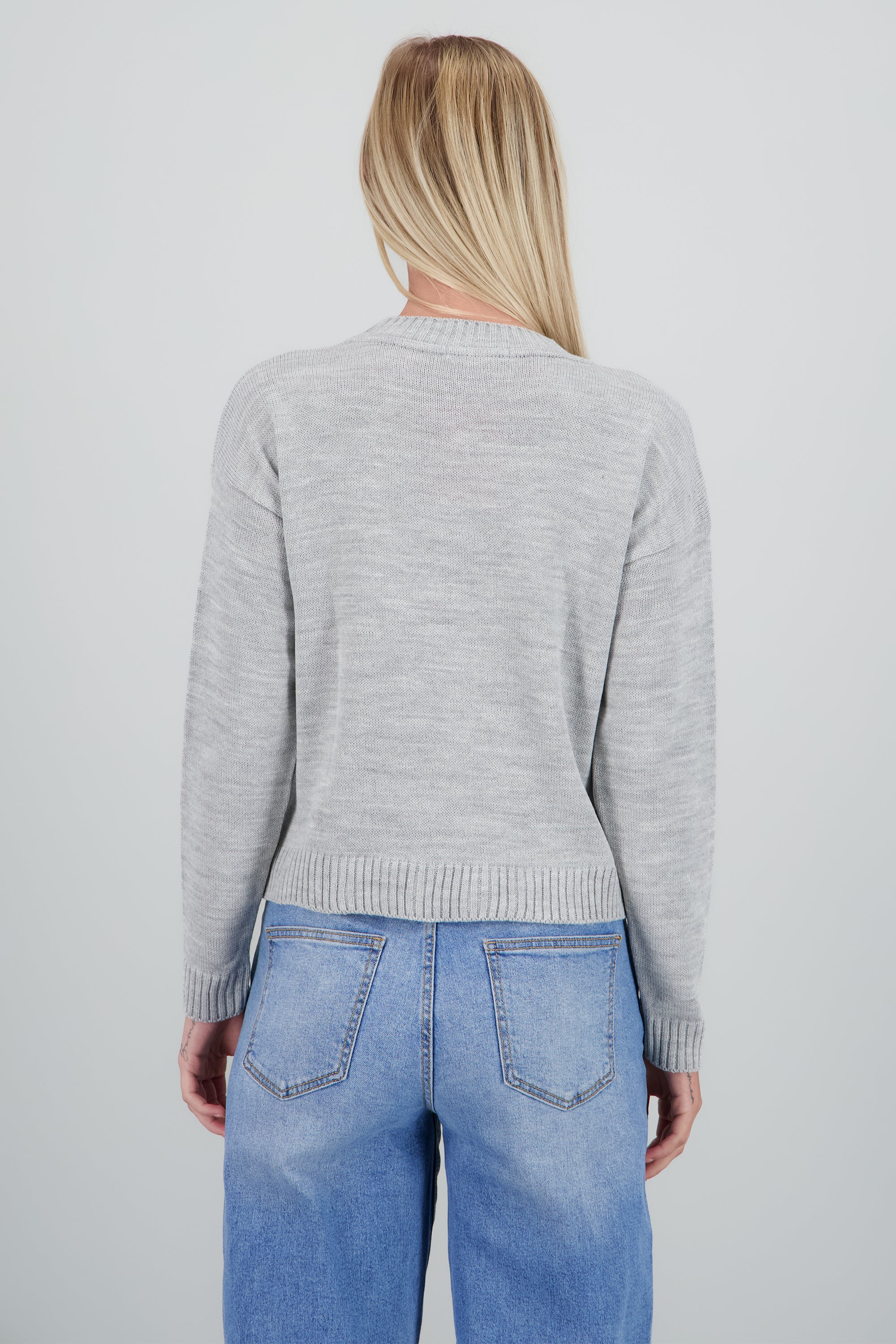 Sueter pingüino detalle pompon GRIS COMBO