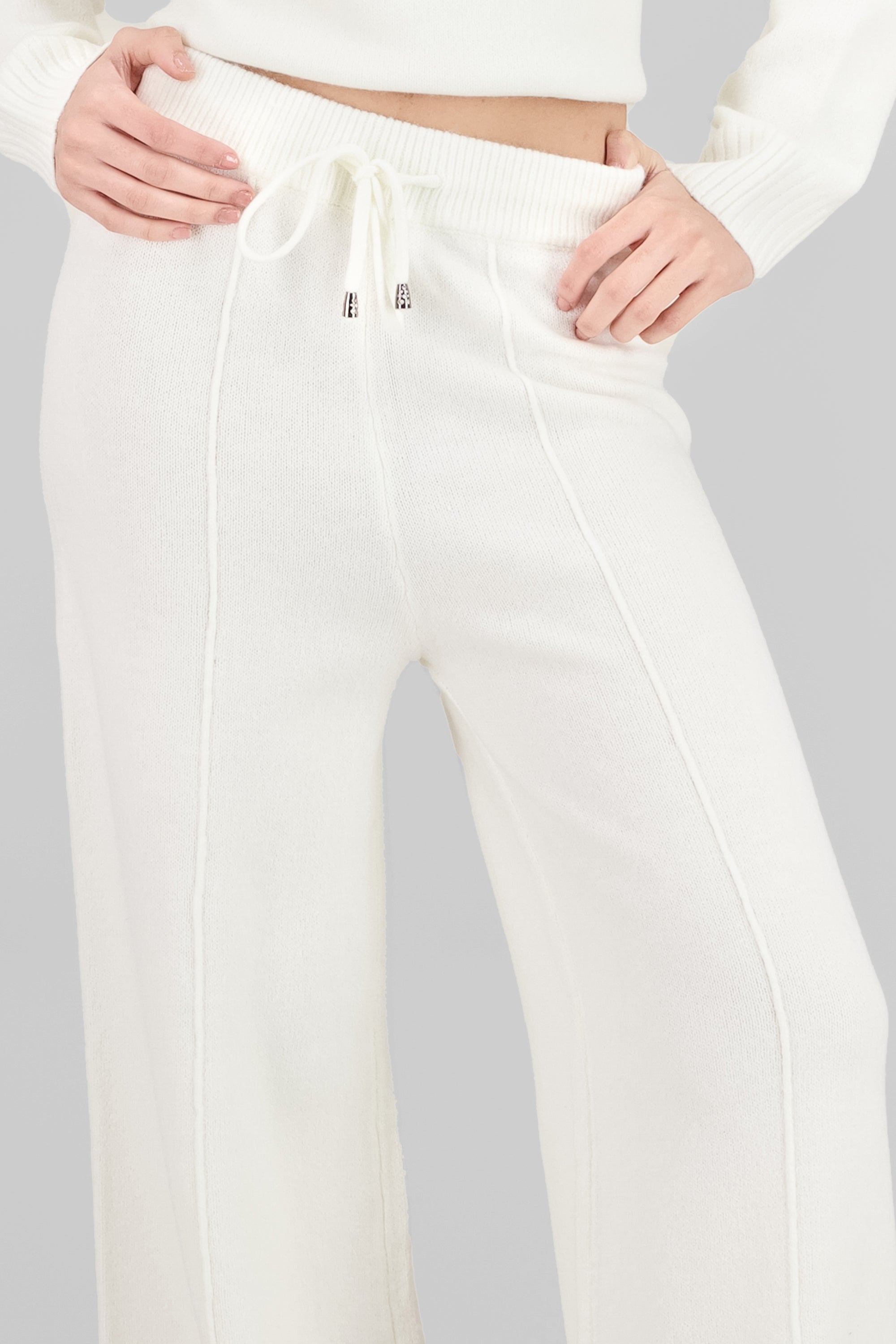 Pantalon wide leg tejido liso CREMA