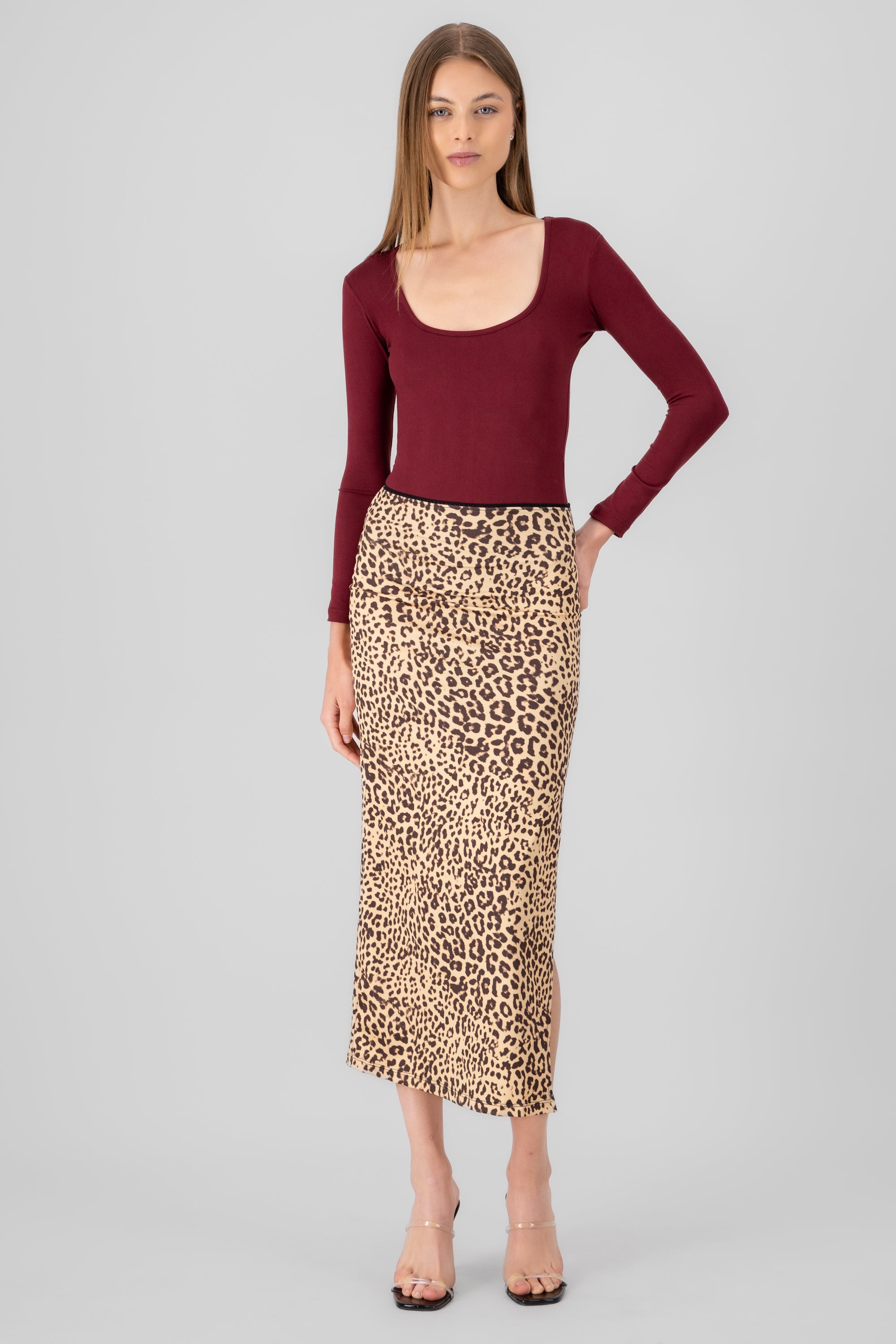 Falda maxi aberturas estampado animal print BEIGE