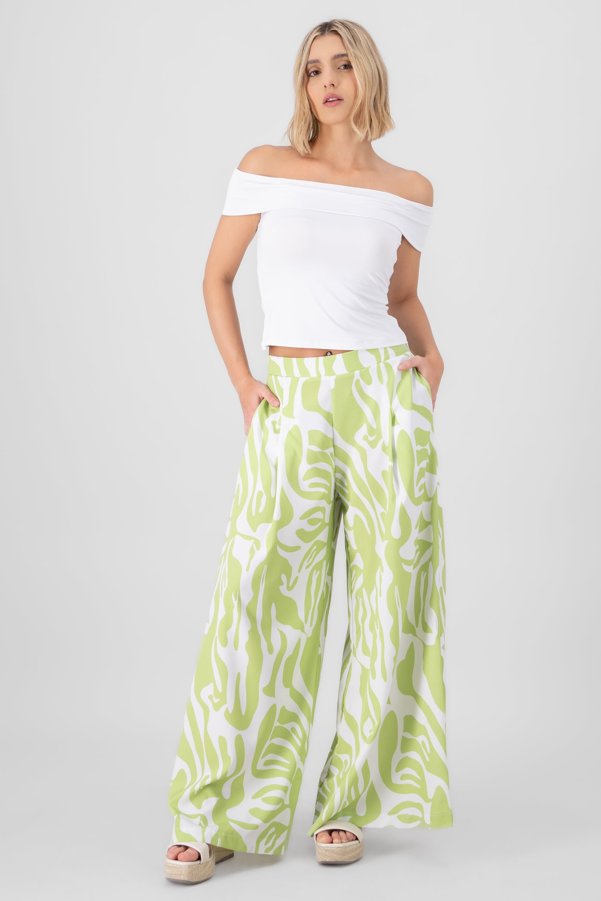 Pantalón super wide leg estampado SAGE