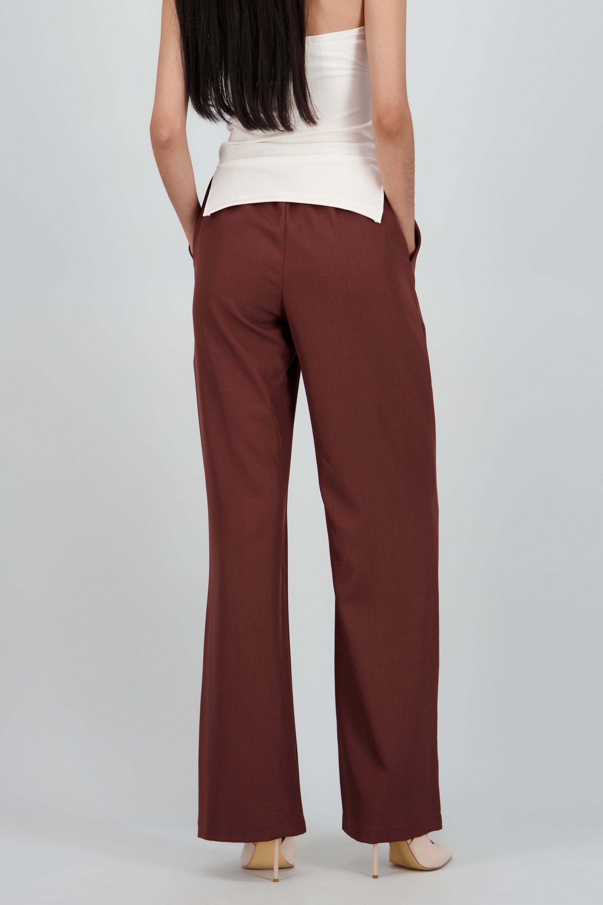Pantalon pinzas amplio CHOCOLATE