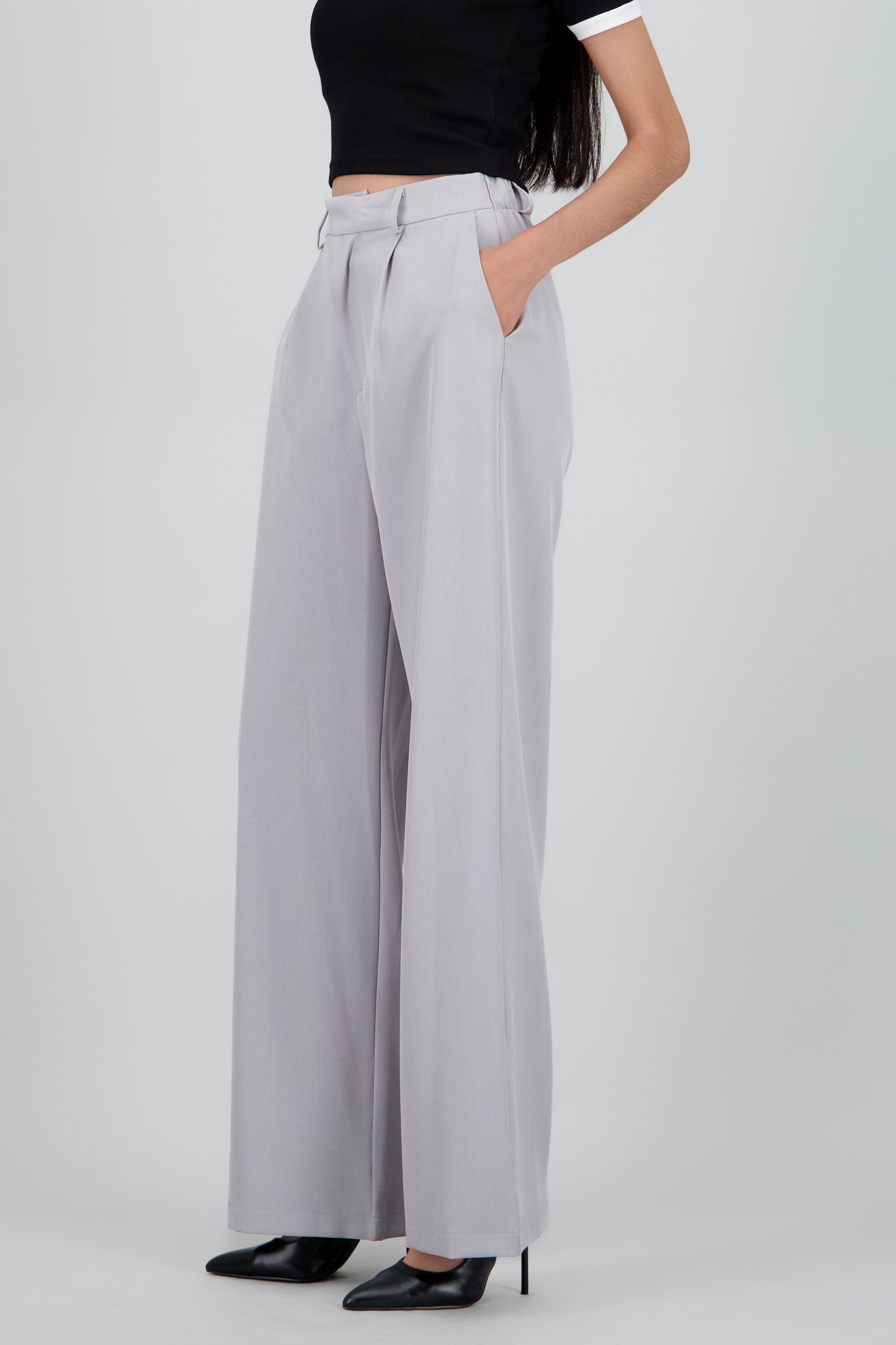 LIGHT GRAY