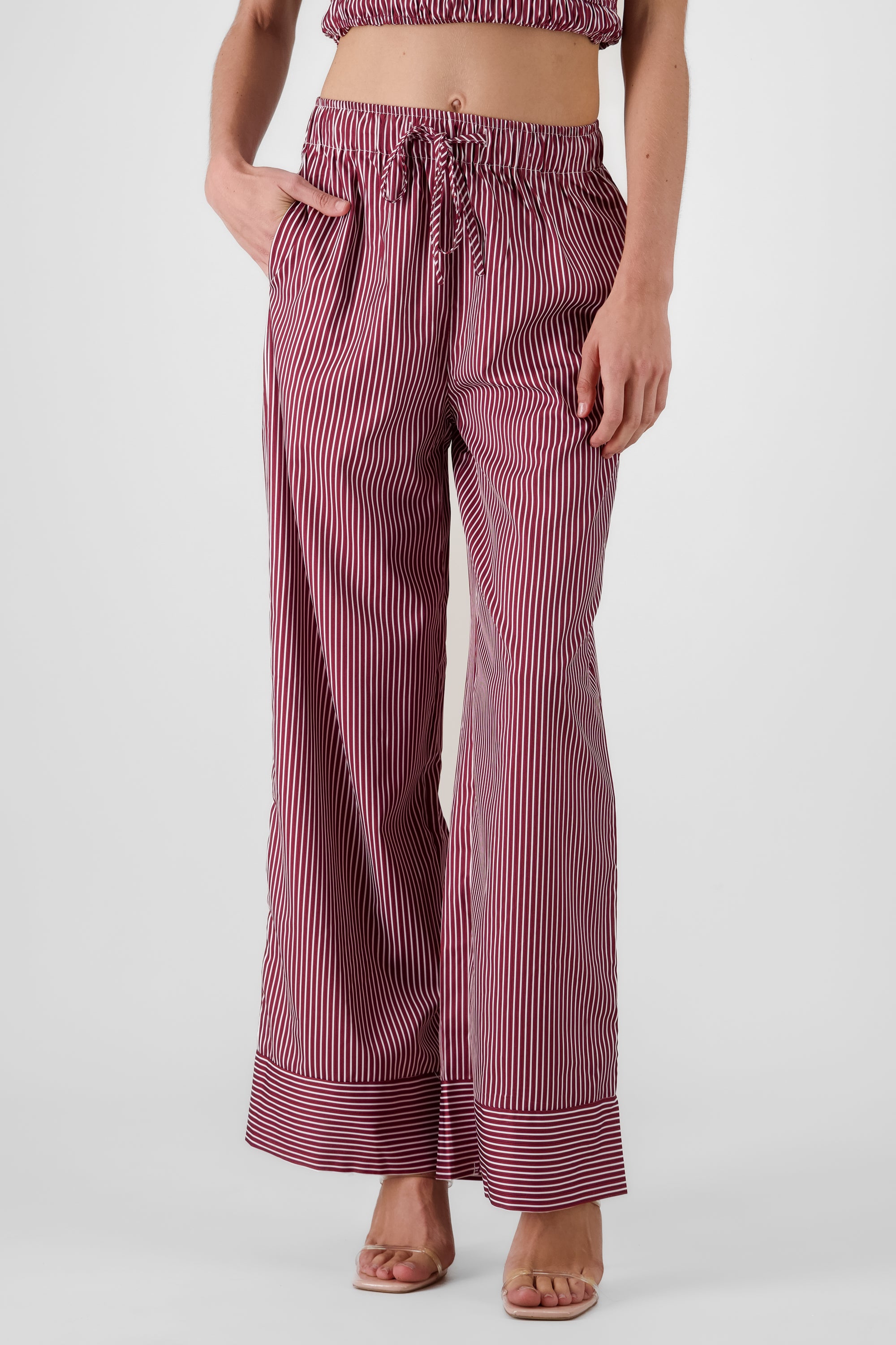 Pantalon recto rayas CIRUELA